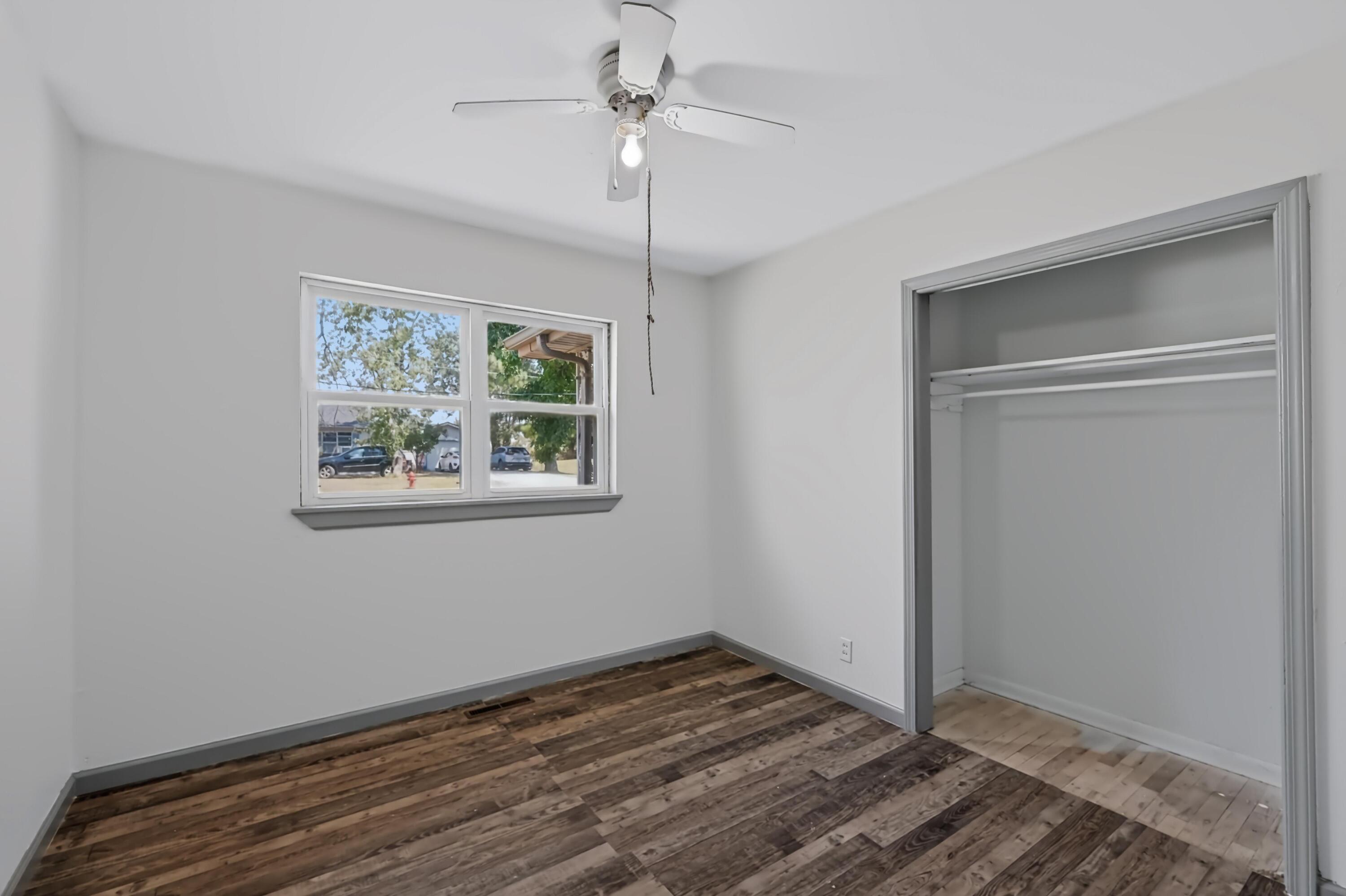 106 Azalea Street Property Photo 22