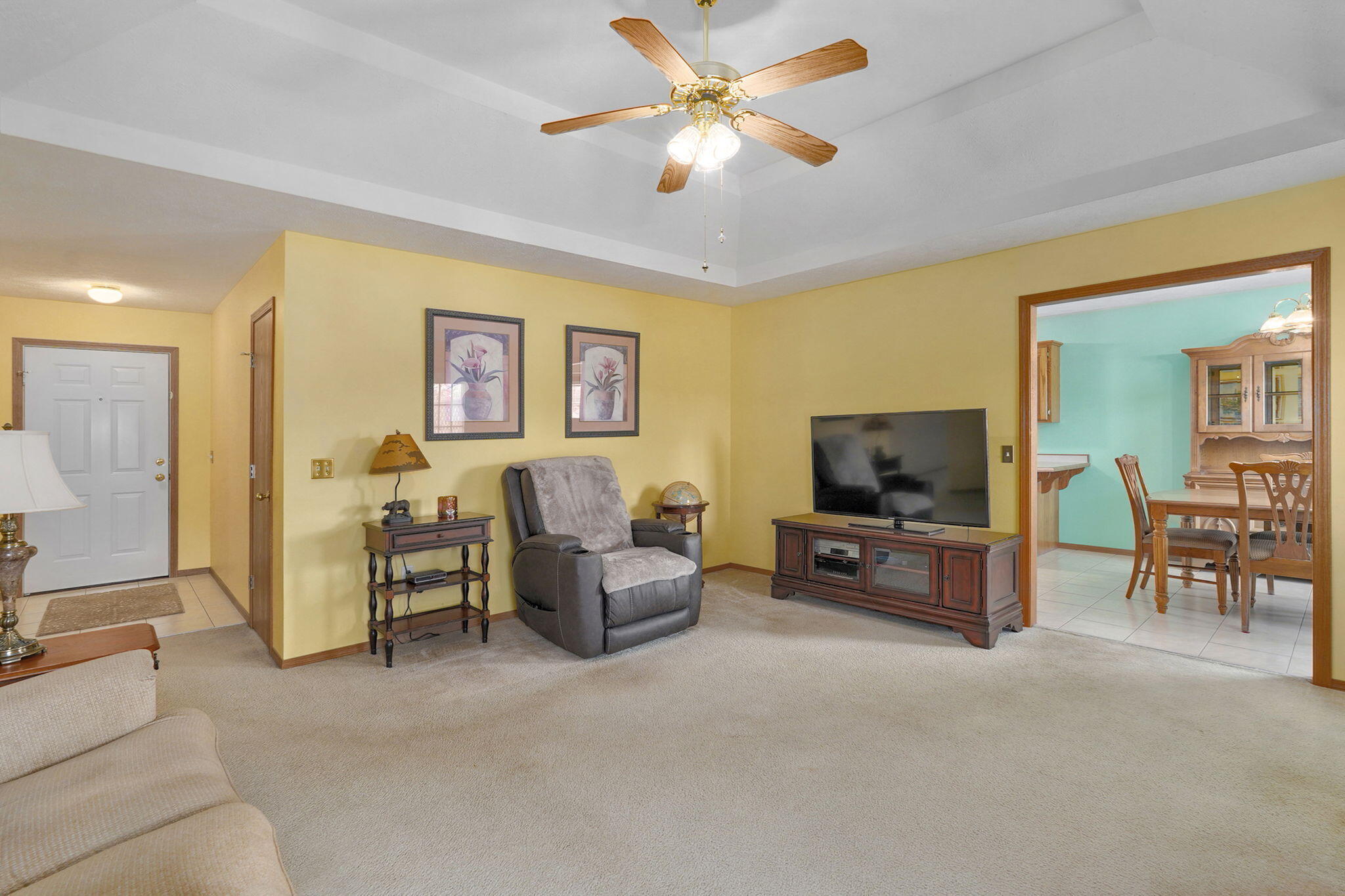 3968 West Beechwood Street Property Photo 6