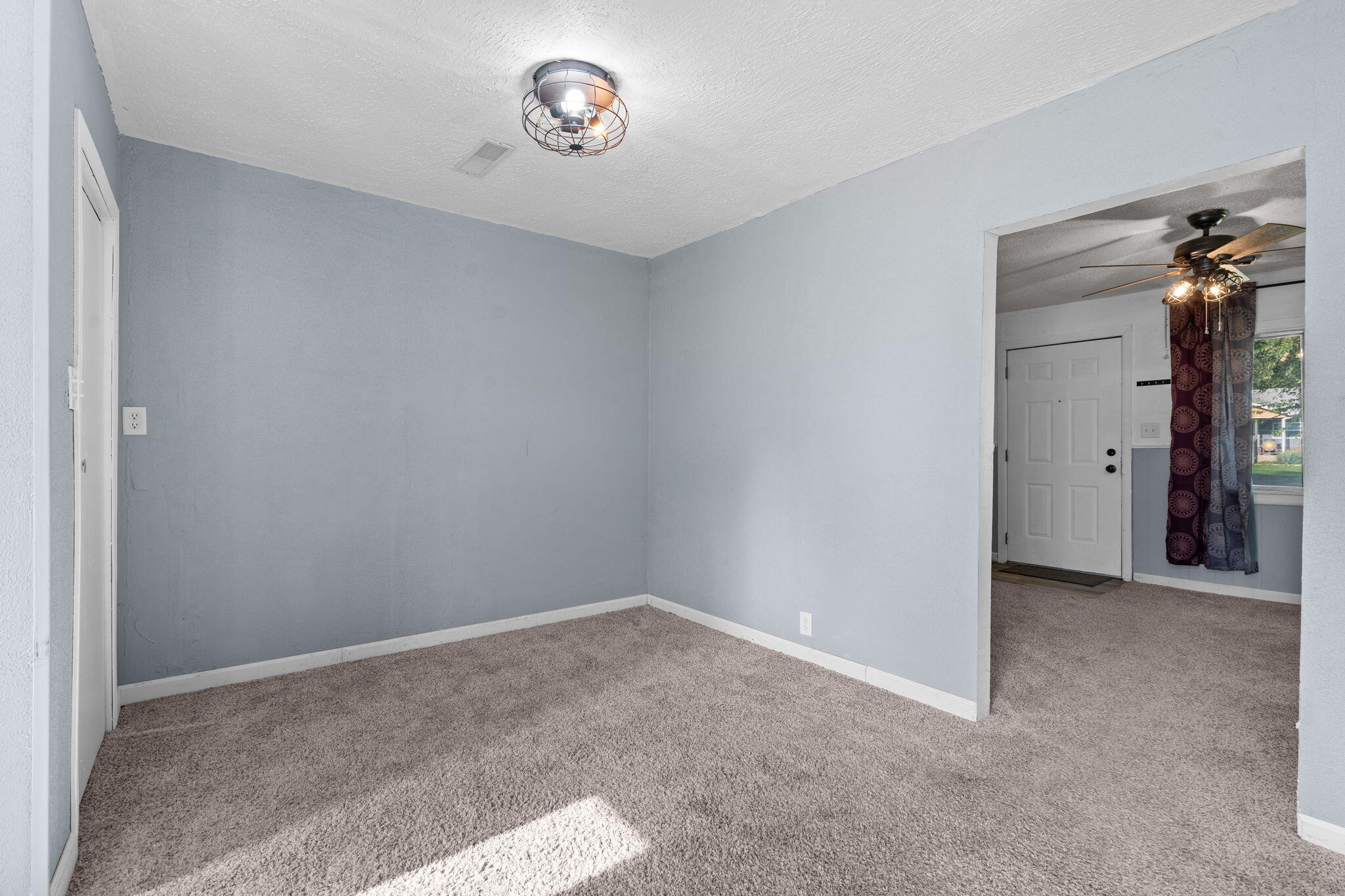 726 North Glenn Avenue Property Photo 10