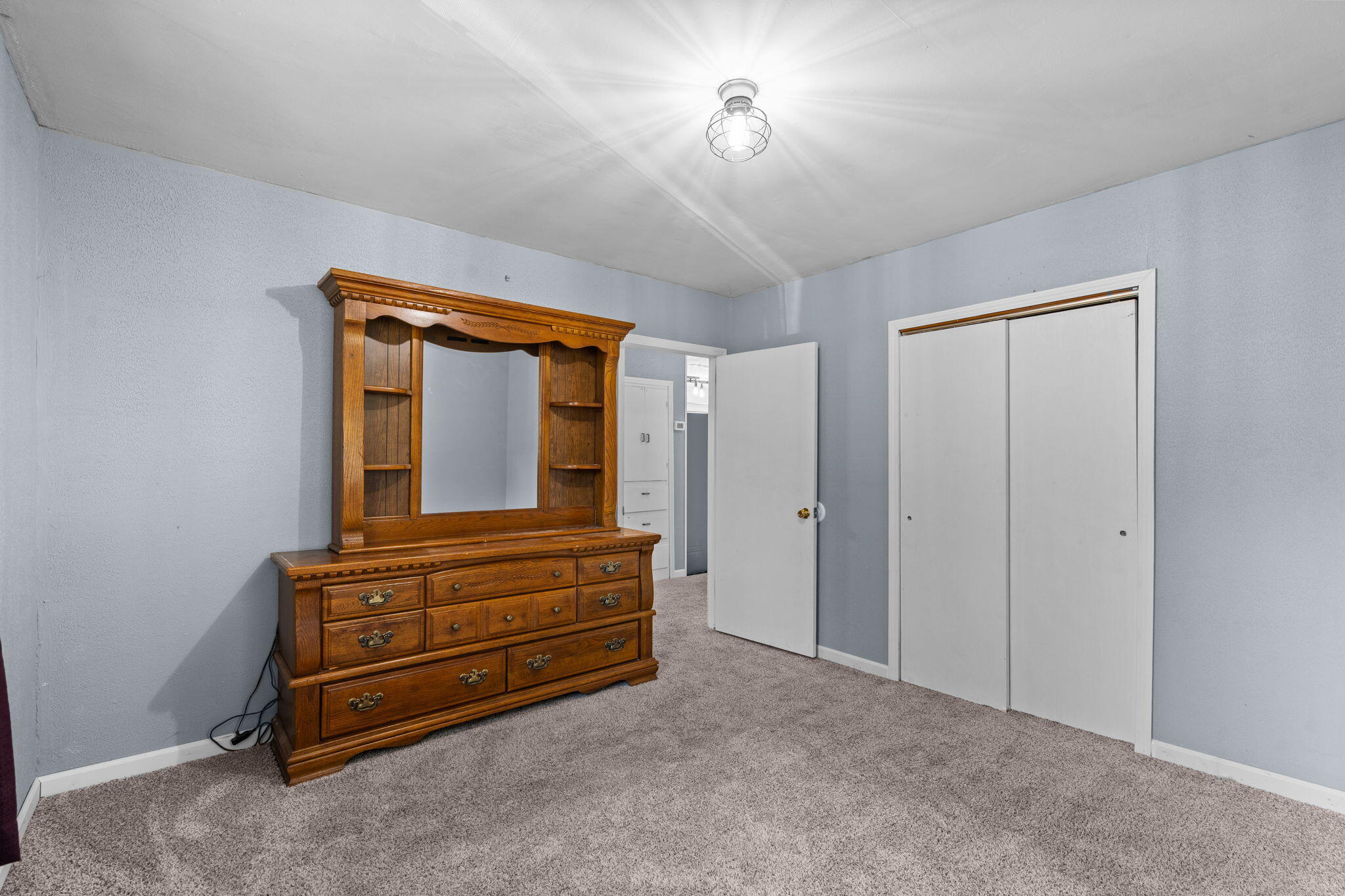 726 North Glenn Avenue Property Photo 13