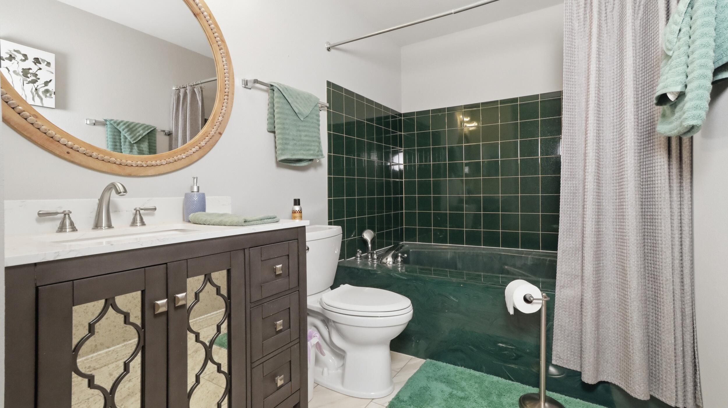 802 Hickory Lake Drive Property Photo 28