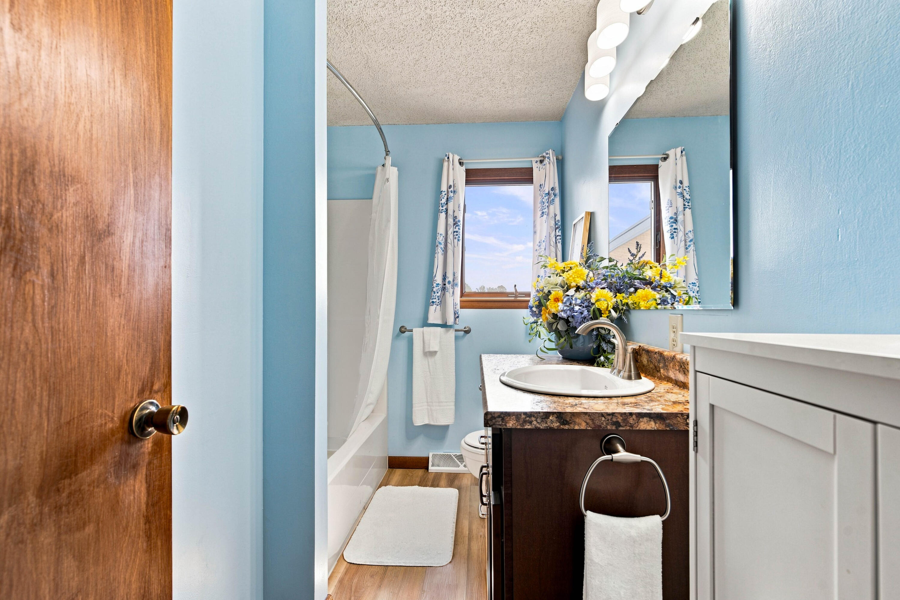 288 Farm Road 1120 Property Photo 11