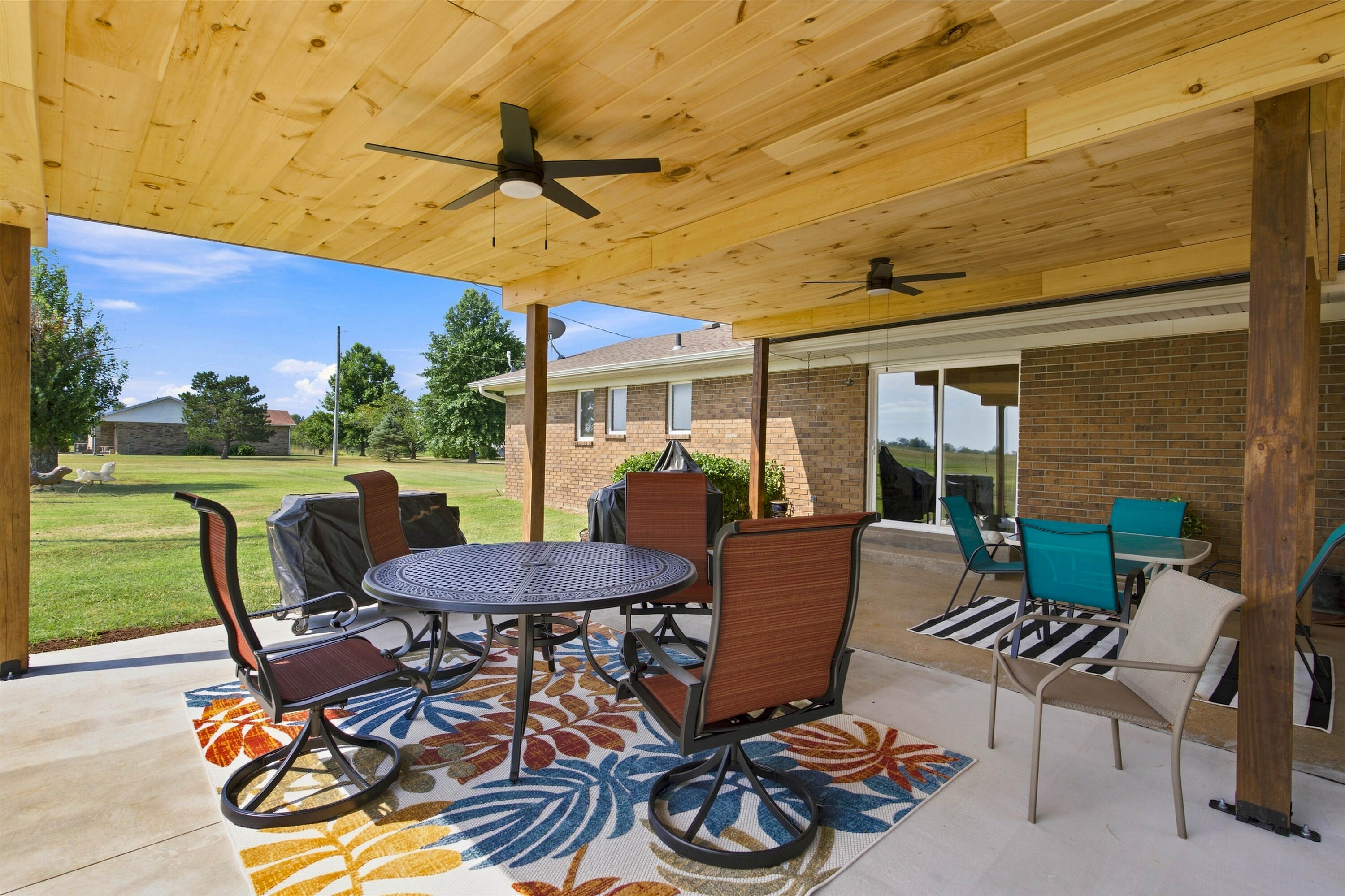 288 Farm Road 1120 Property Photo 25