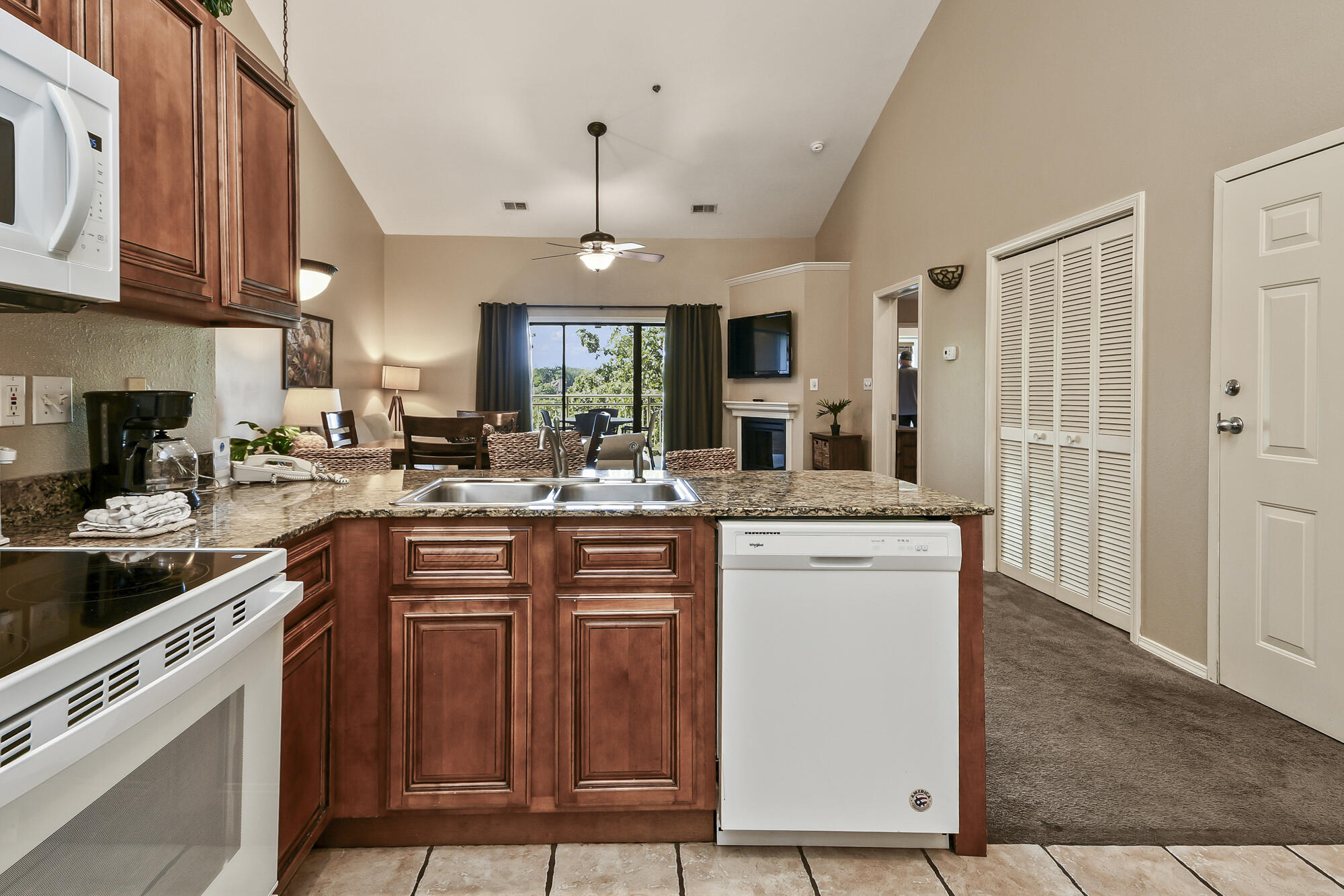 302 Stillwater Trail 327 Property Photo 40