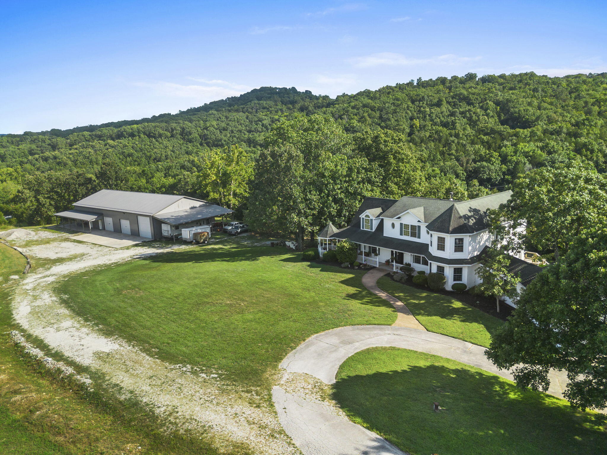 134 Meadowbrook Property Photo 3