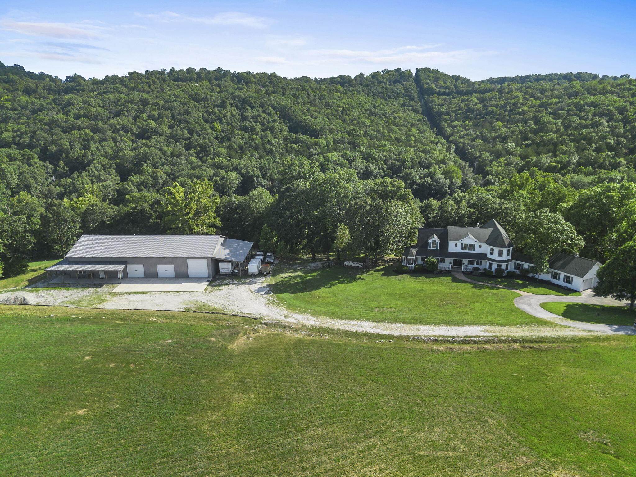 134 Meadowbrook Property Photo 4