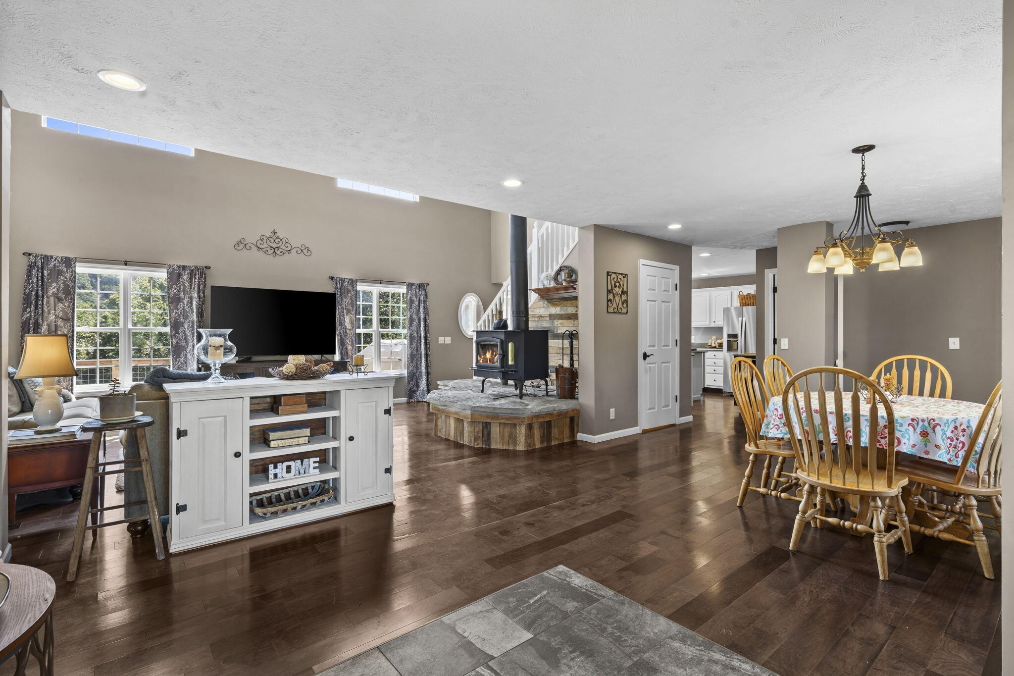134 Meadowbrook Property Photo 11