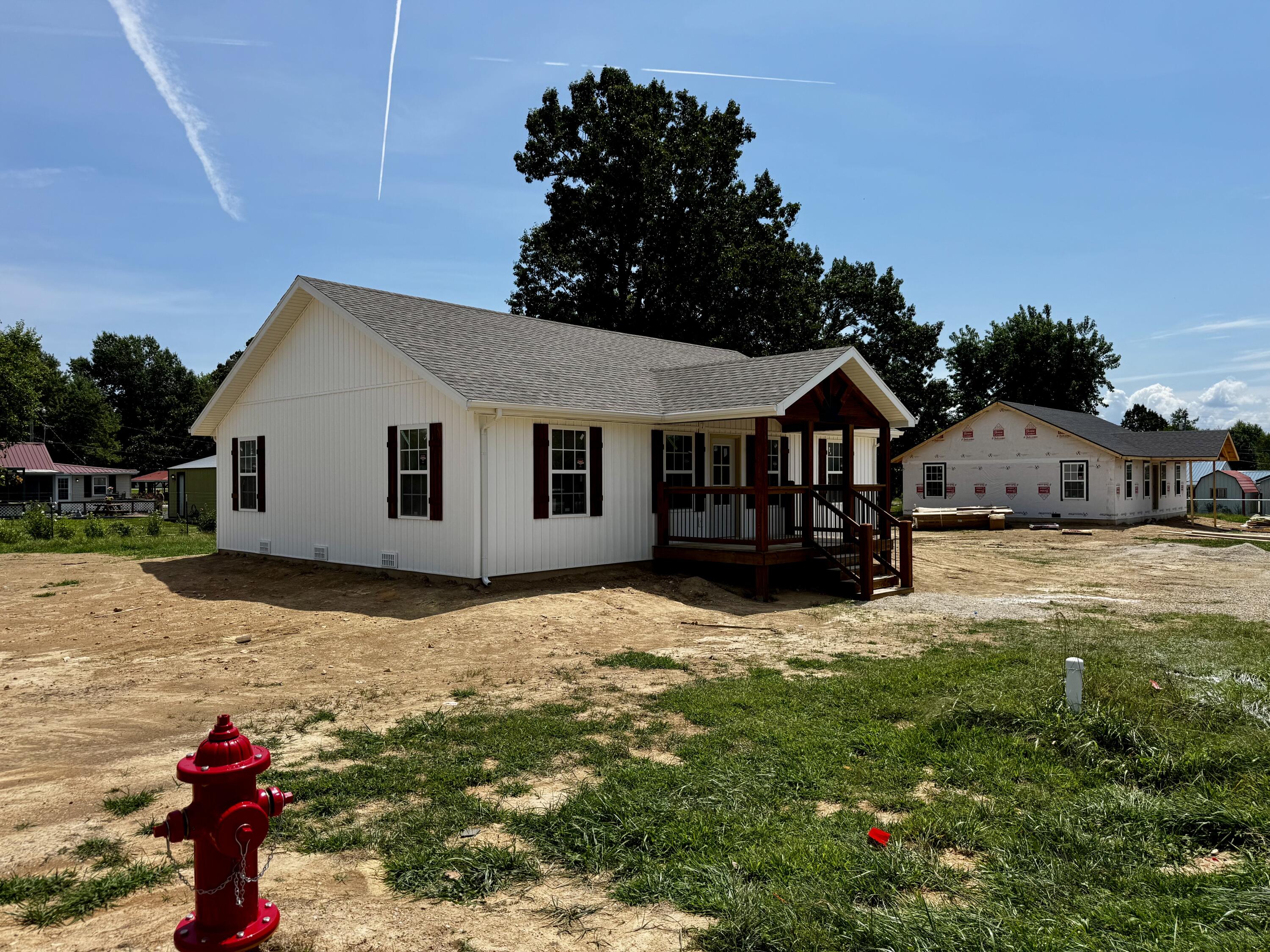 200 Bonnie Lane Property Photo 2