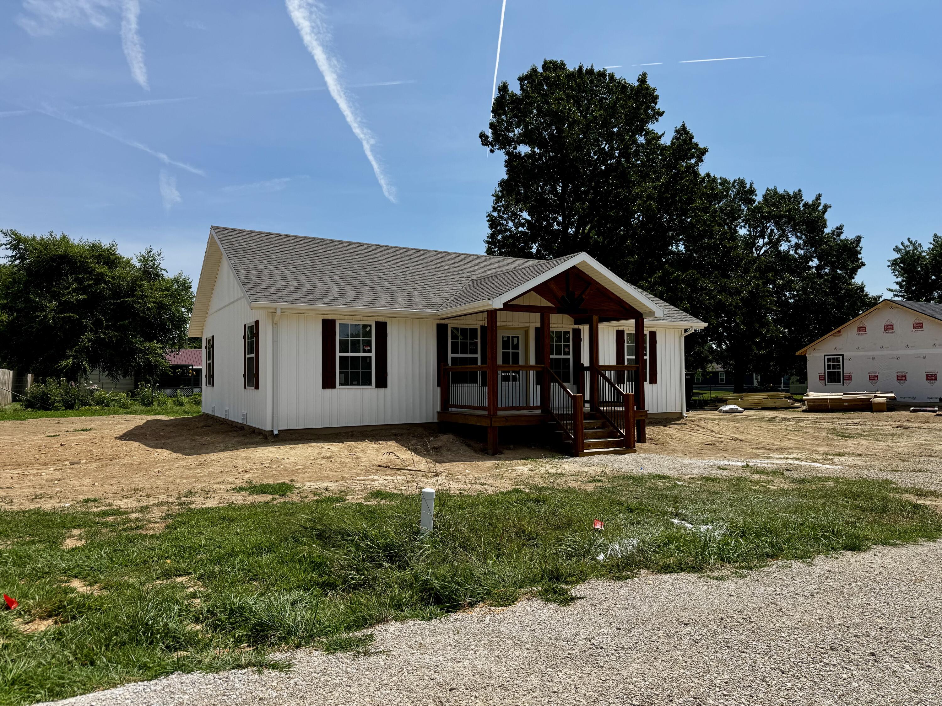200 Bonnie Lane Property Photo 3