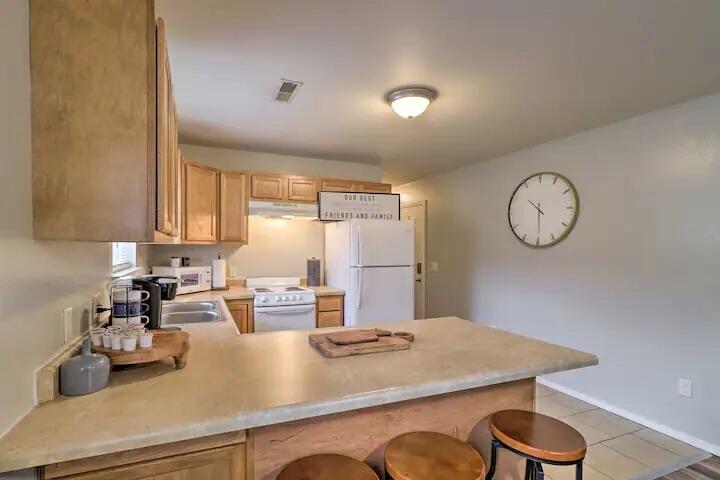922 & 924 Renfrow Avenue Property Photo 21