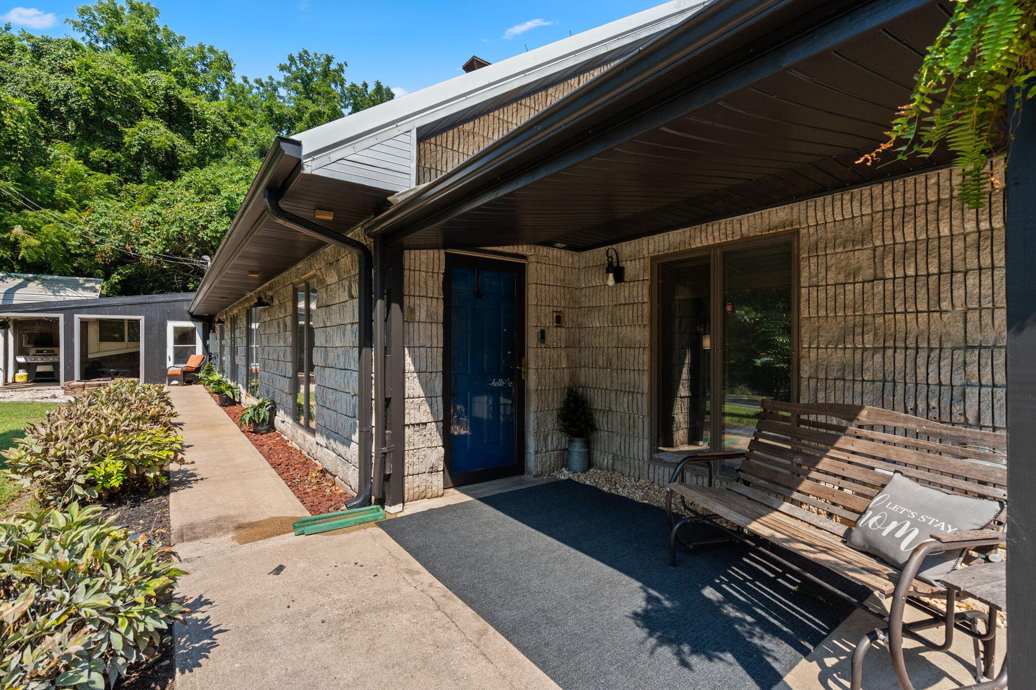 7327 West Farm Rd 88 Property Photo 3