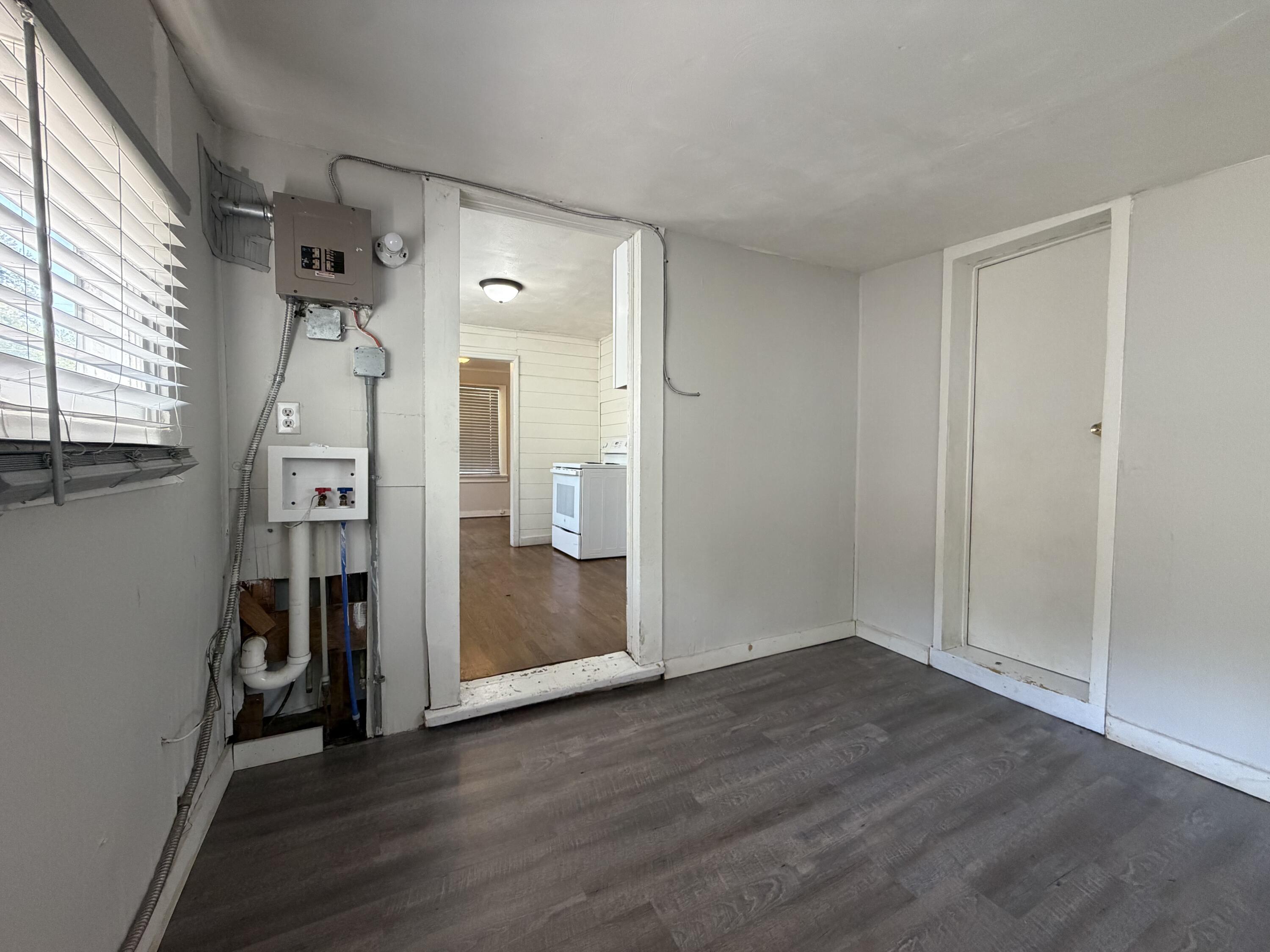 800 North Marion Avenue Property Photo 10