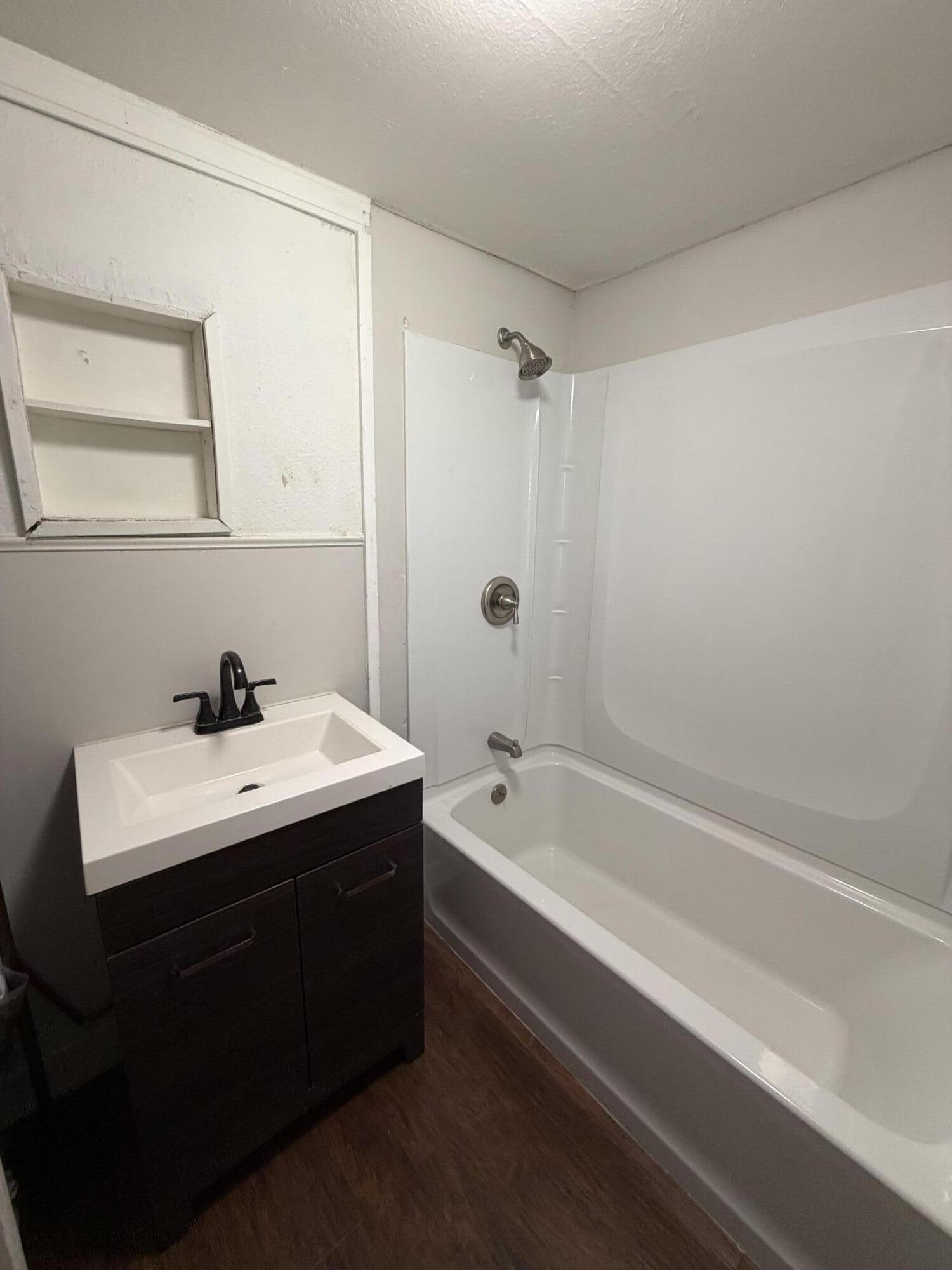 800 North Marion Avenue Property Photo 12