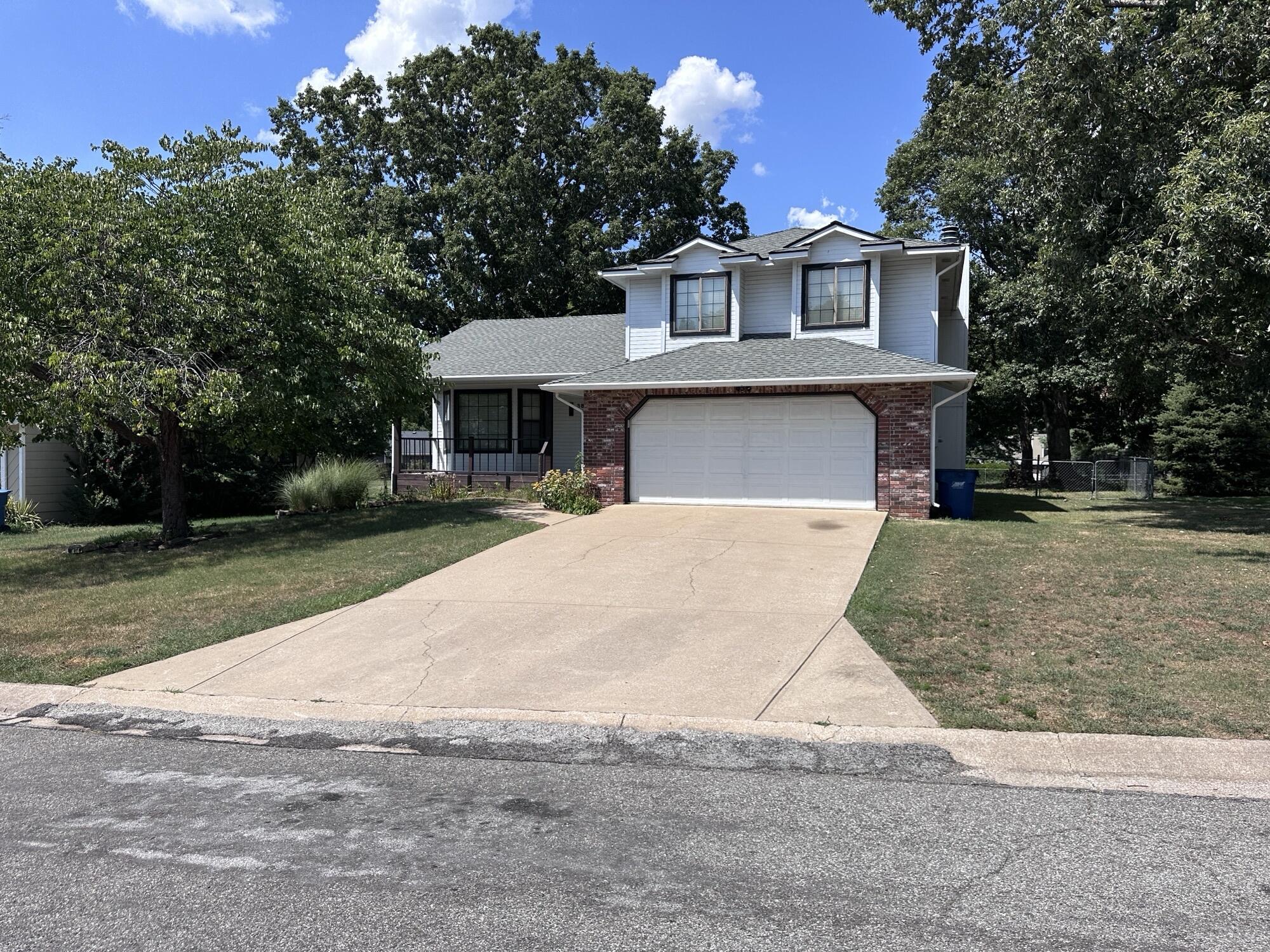 3807 Castle Rock Drive Property Photo 1