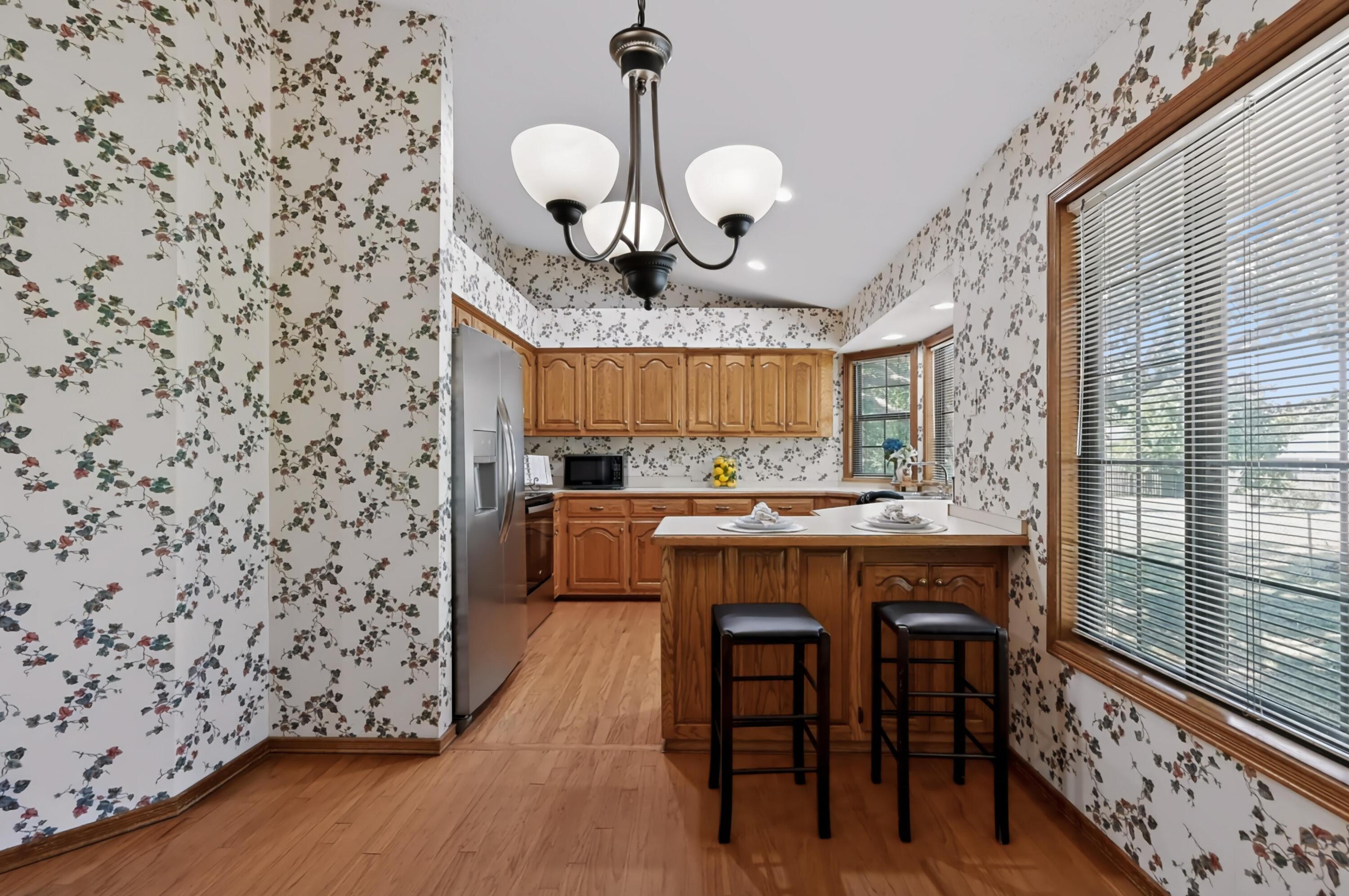 3807 Castle Rock Drive Property Photo 12