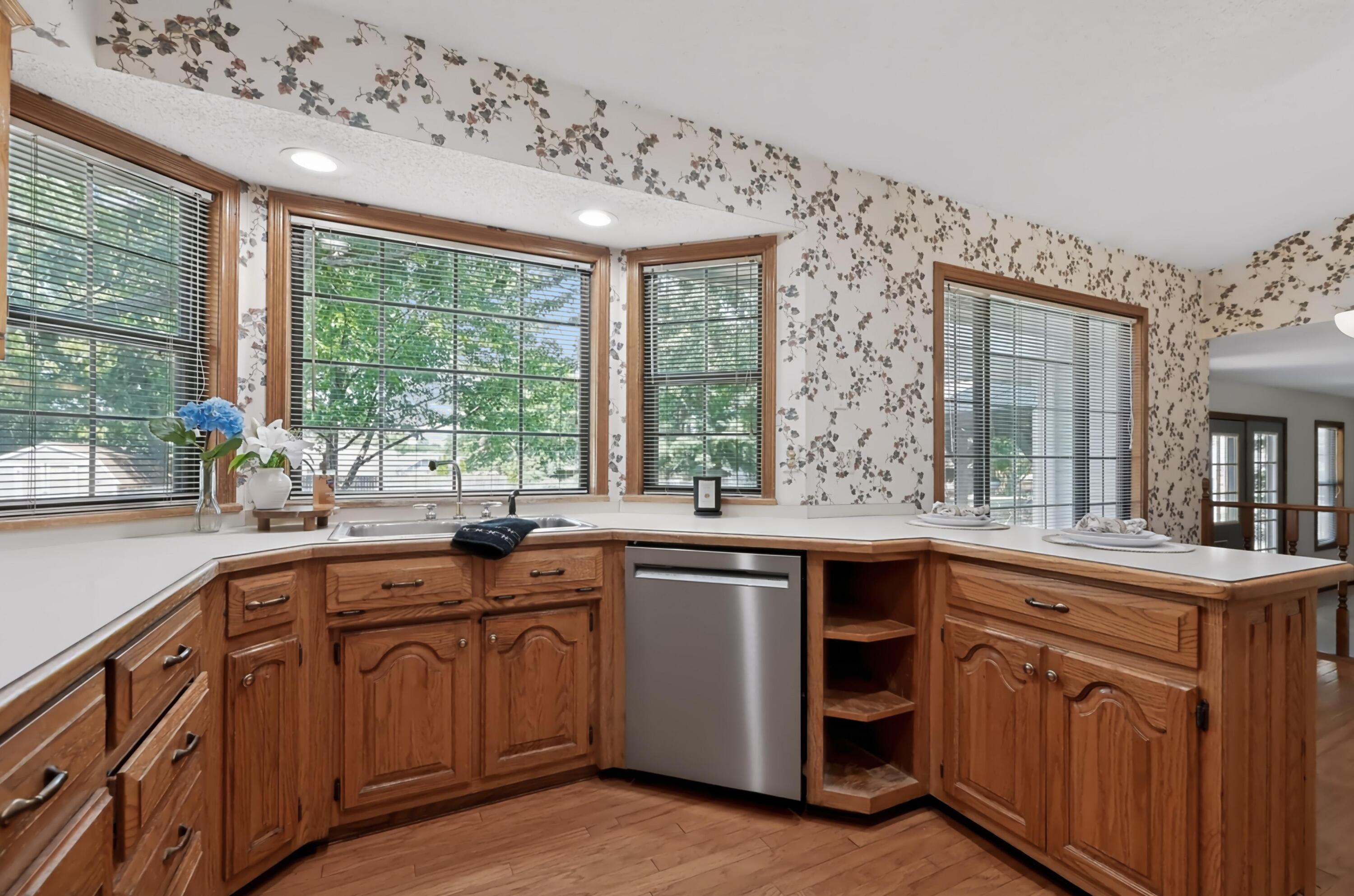 3807 Castle Rock Drive Property Photo 15