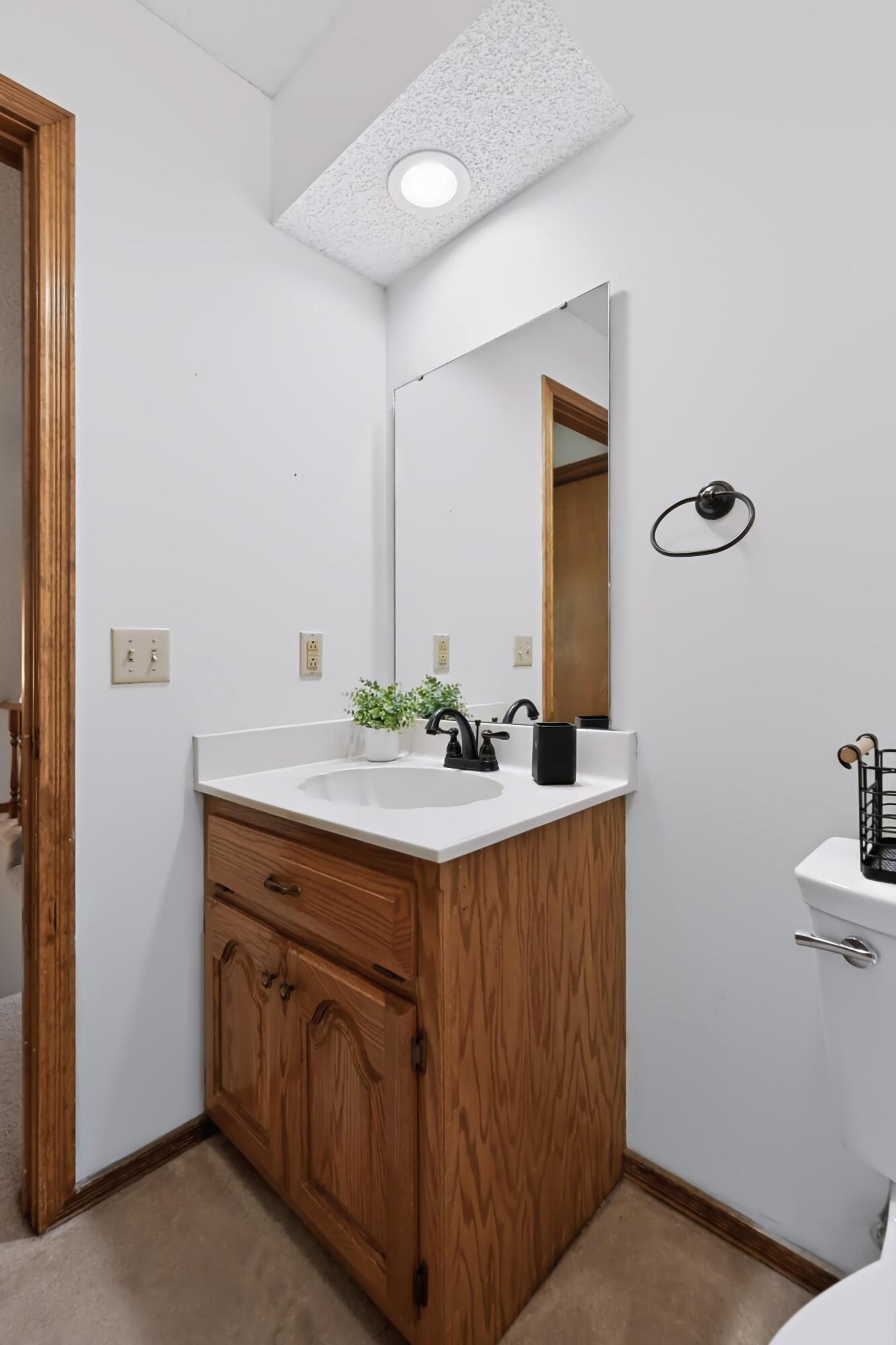 3807 Castle Rock Drive Property Photo 24