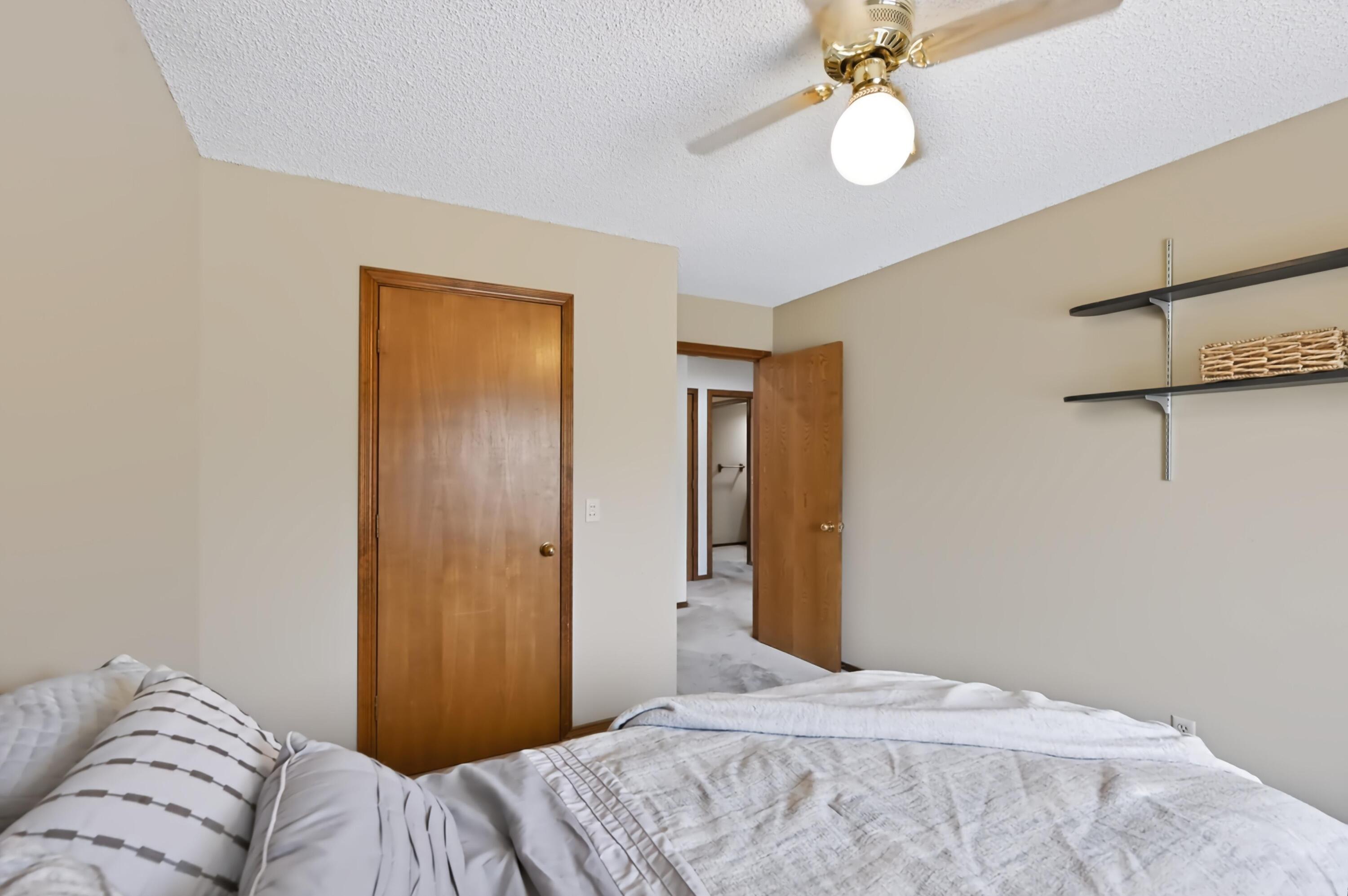 3807 Castle Rock Drive Property Photo 28