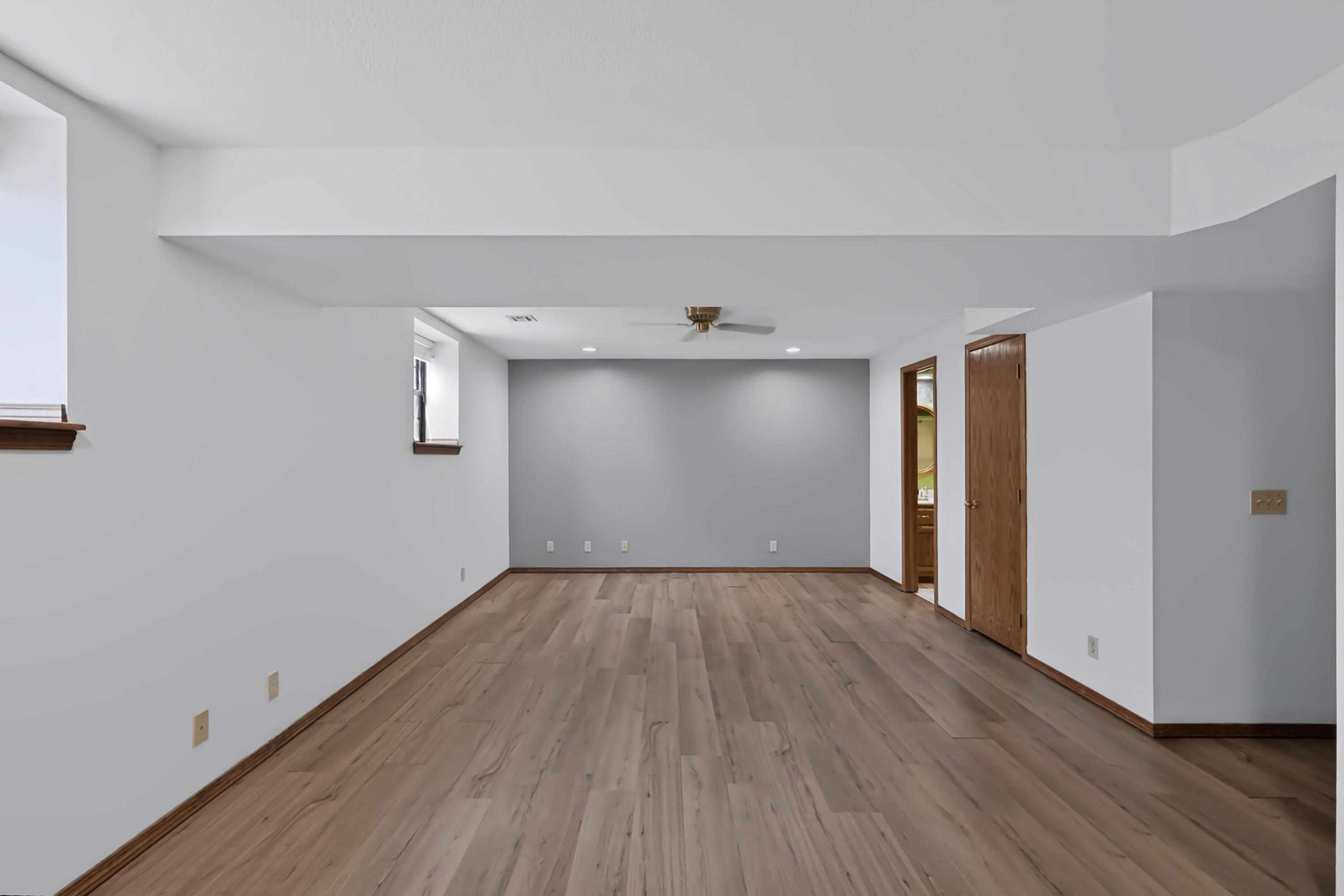 3807 Castle Rock Drive Property Photo 40
