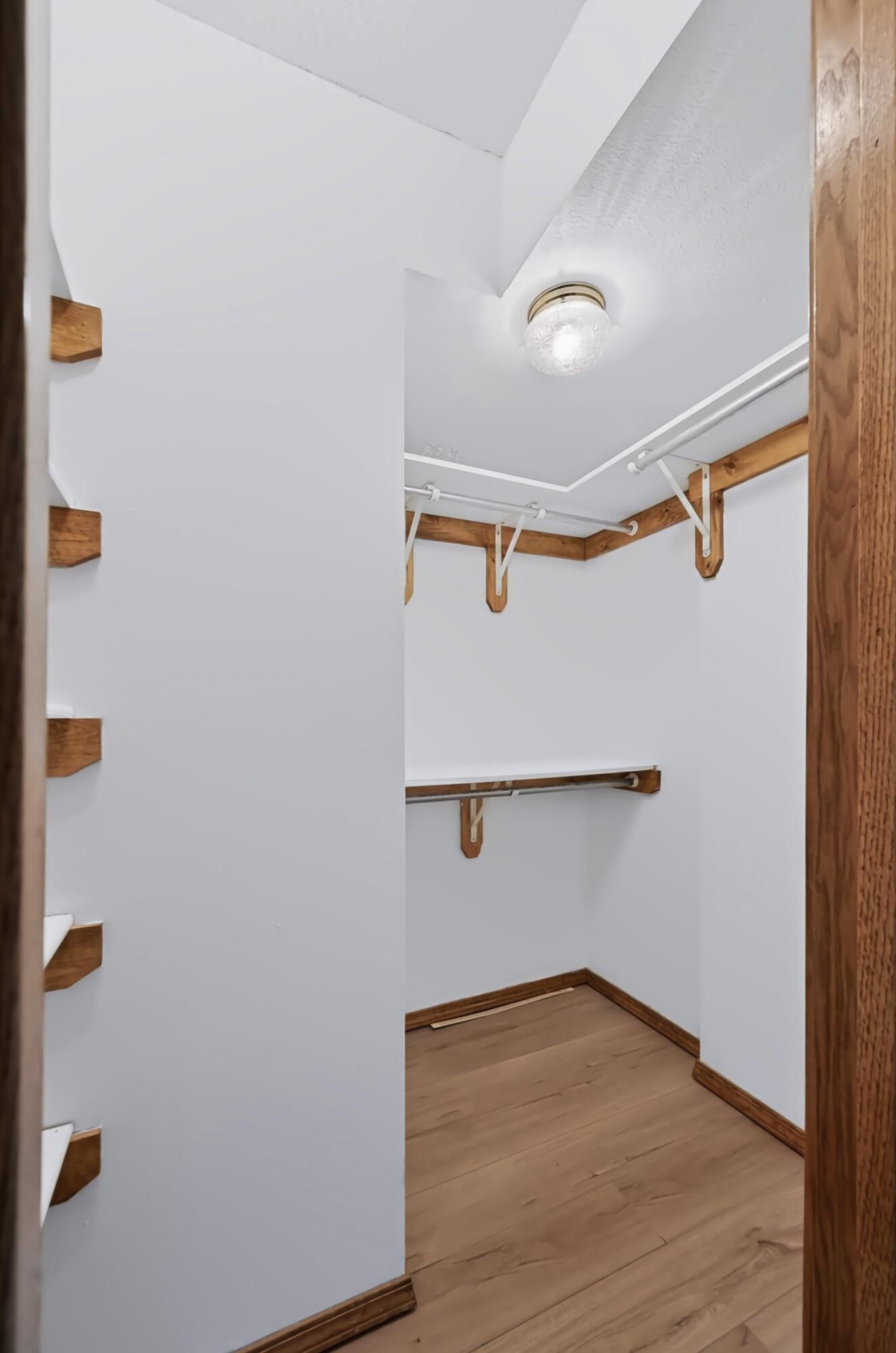 3807 Castle Rock Drive Property Photo 47