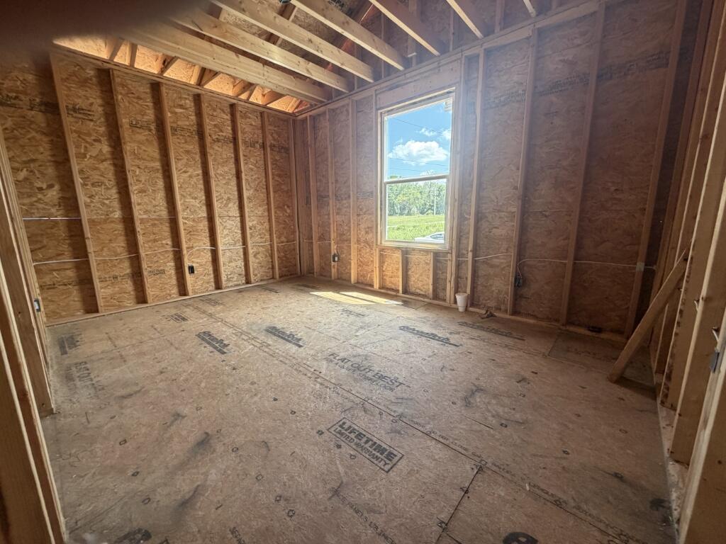 789 West Brook Hollow Road Property Photo 10