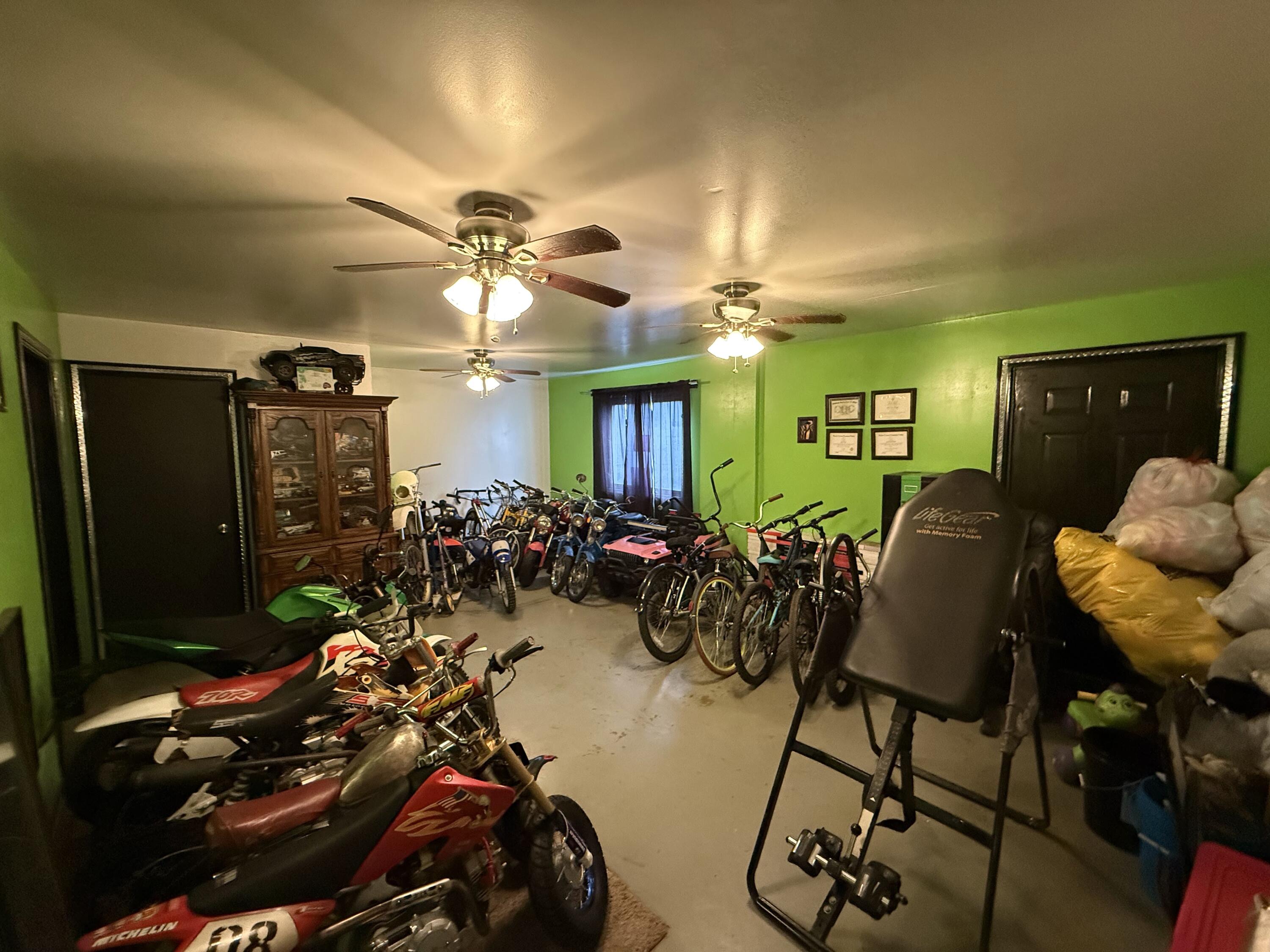 615 West Benton Street Property Photo 64