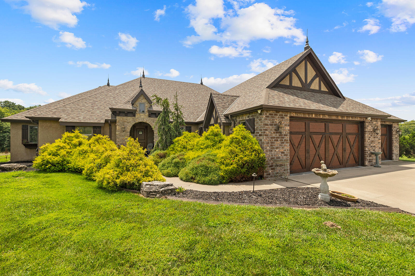 4164 South 77th Road