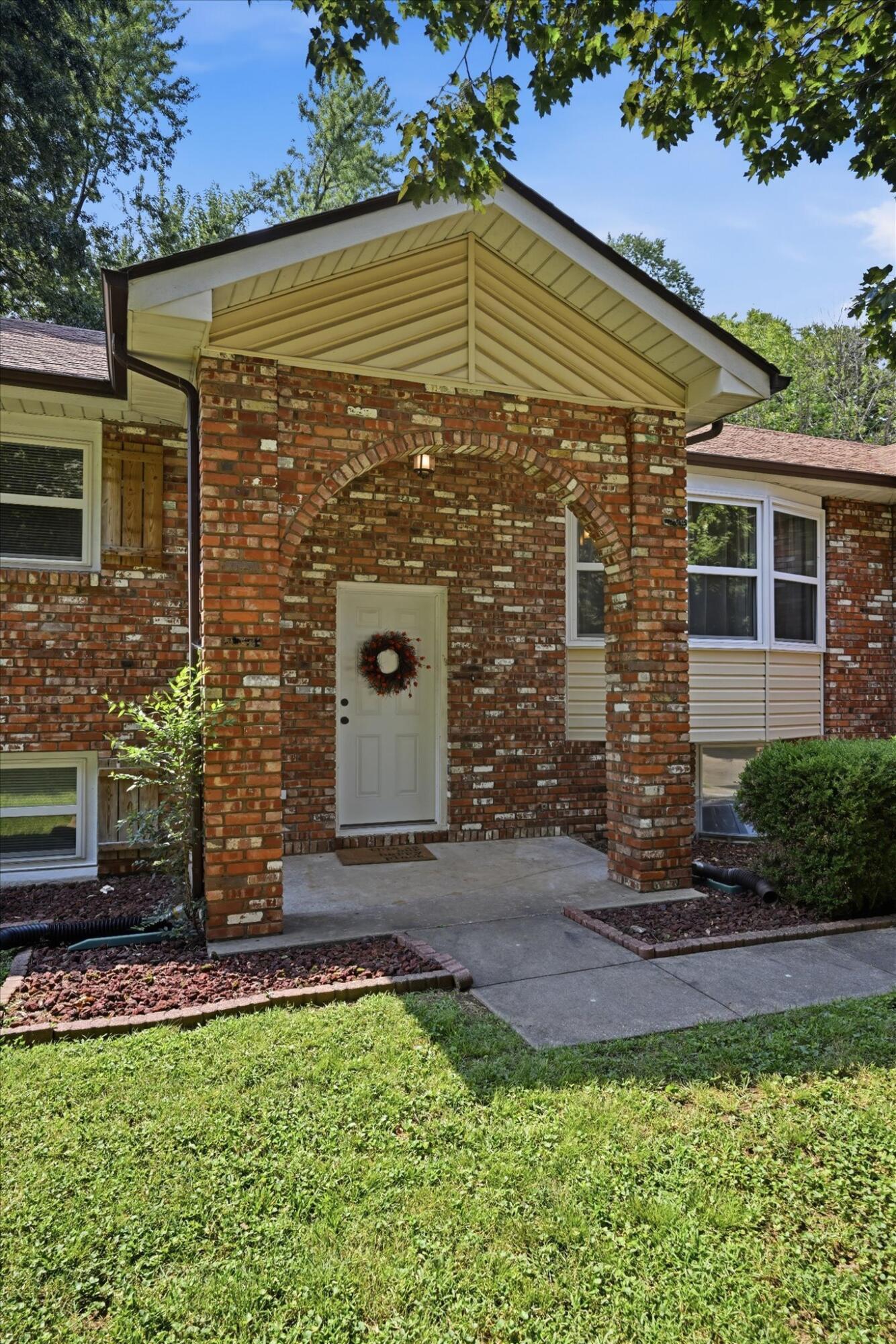 5055 South Walnut Hill Road Property Photo 4