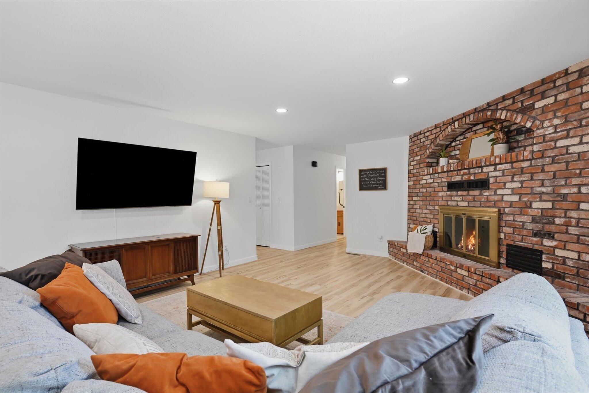 5055 South Walnut Hill Road Property Photo 8