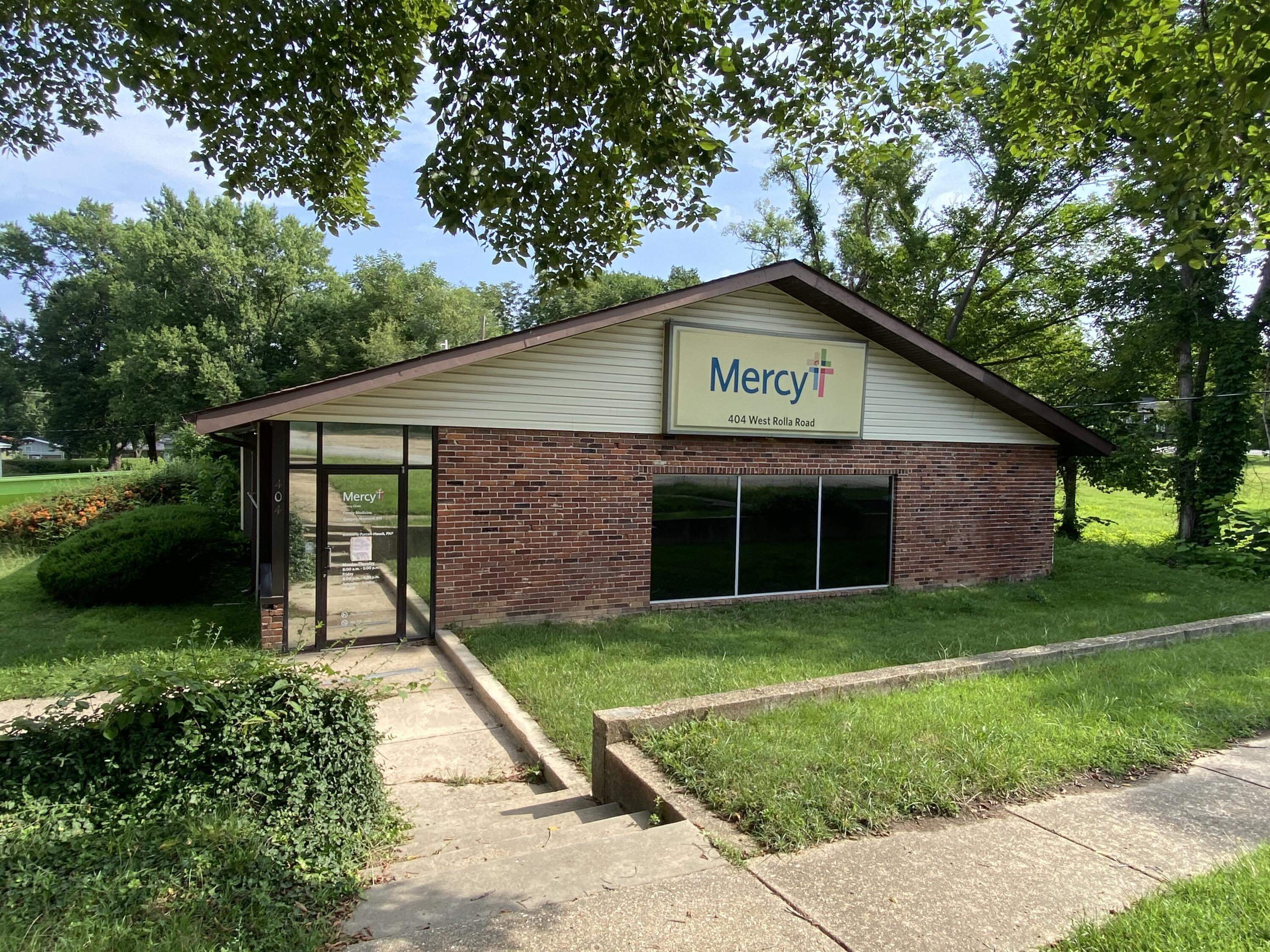 404 West Rolla Road Property Photo 2