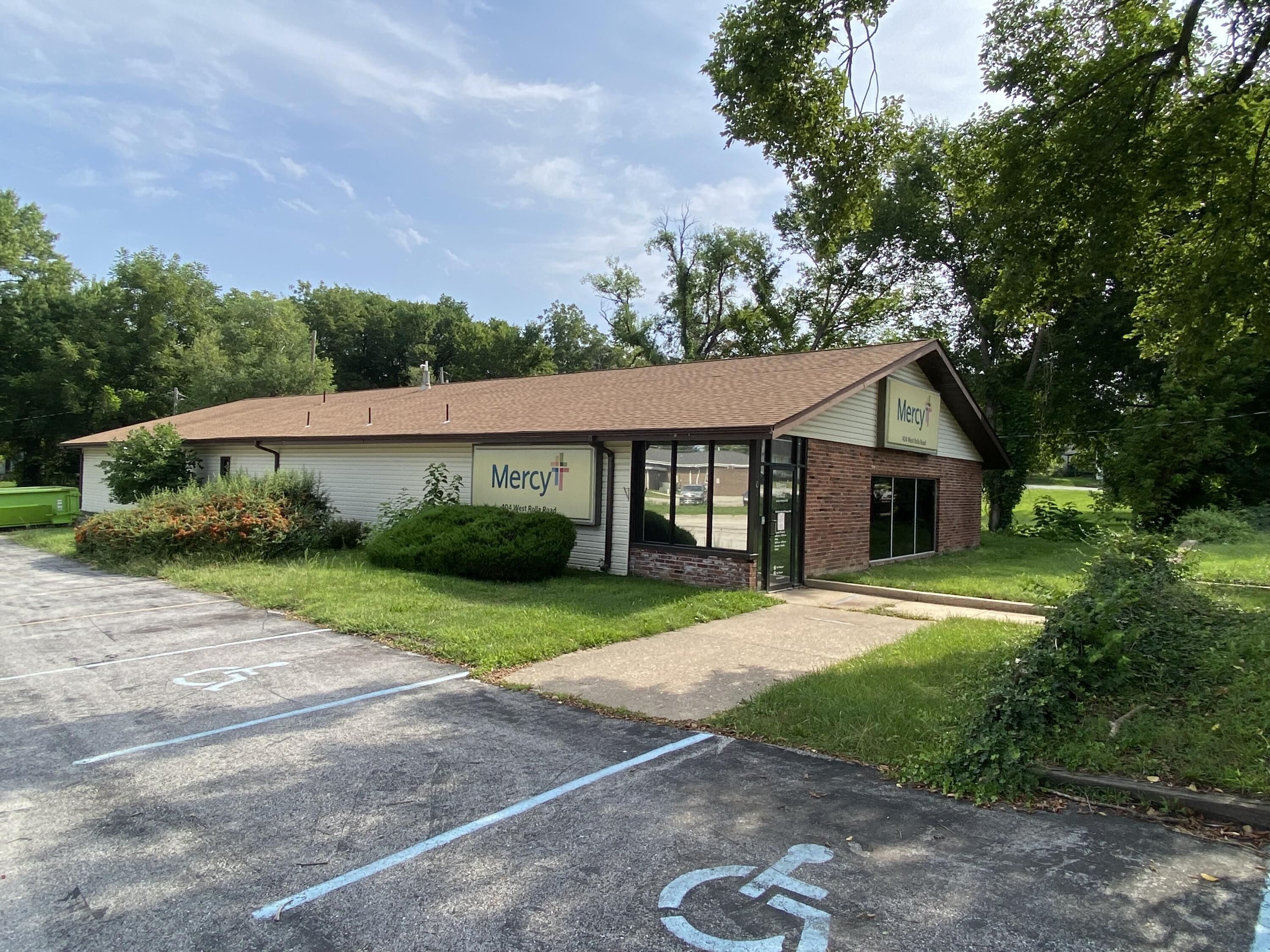 404 West Rolla Road Property Photo 3