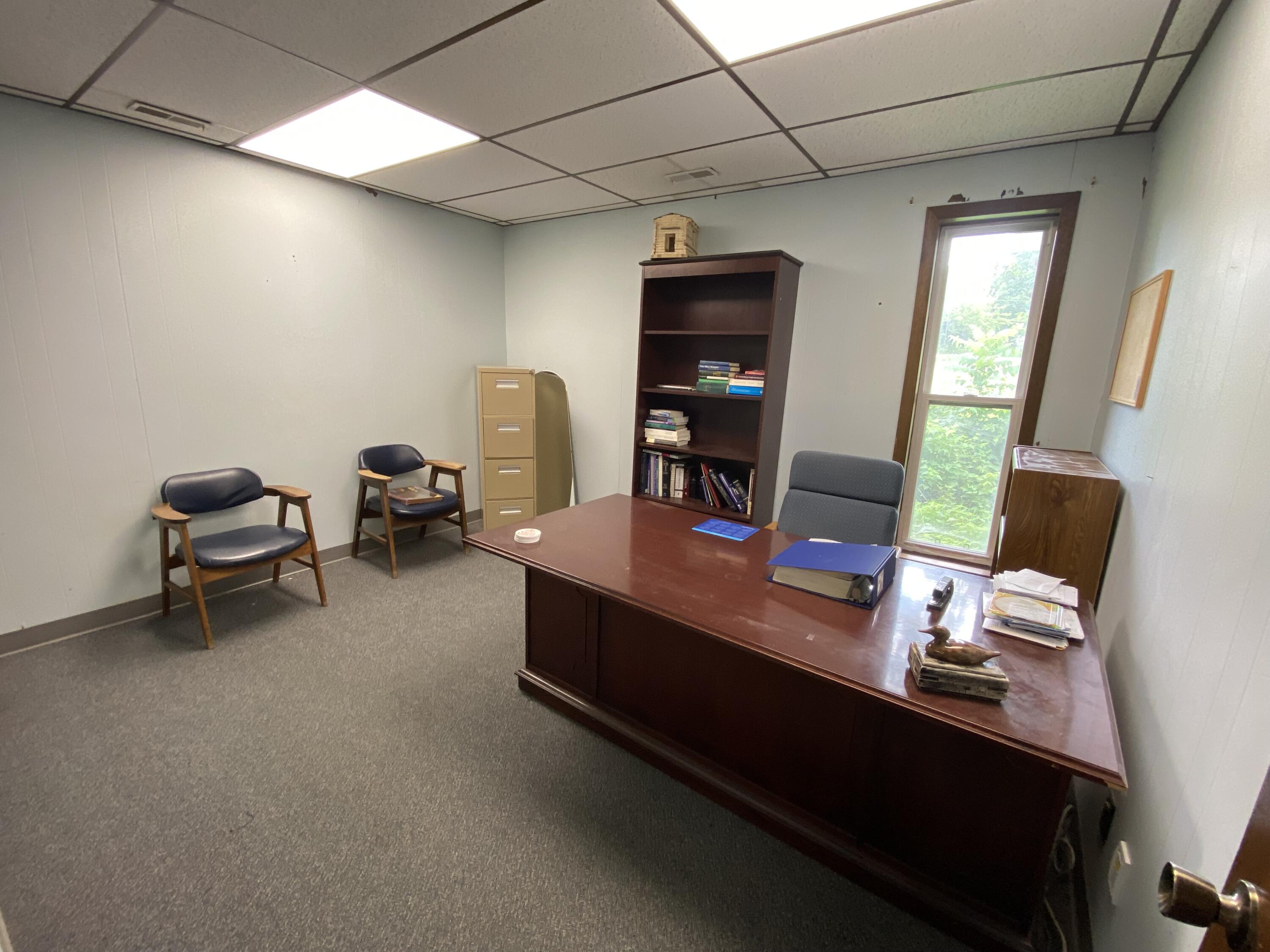 404 West Rolla Road Property Photo 19