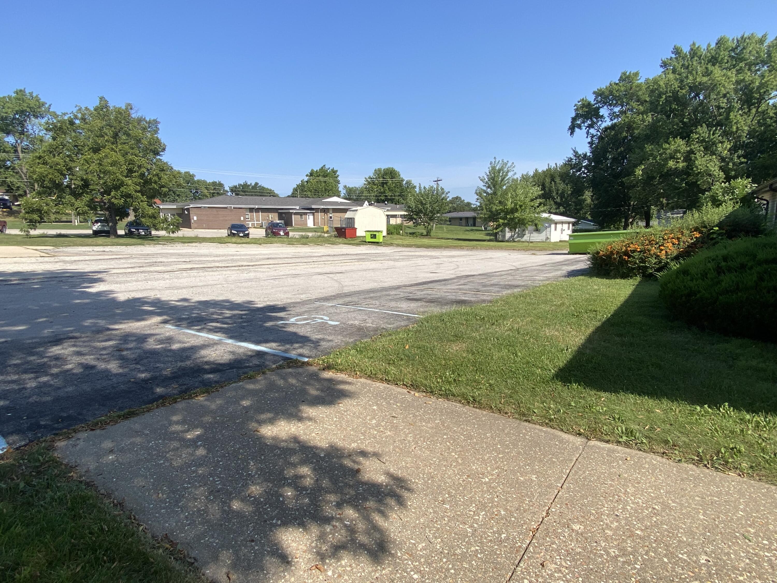404 West Rolla Road Property Photo 37