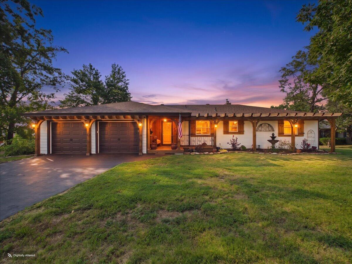 38 Skyline Drive Property Photo 1