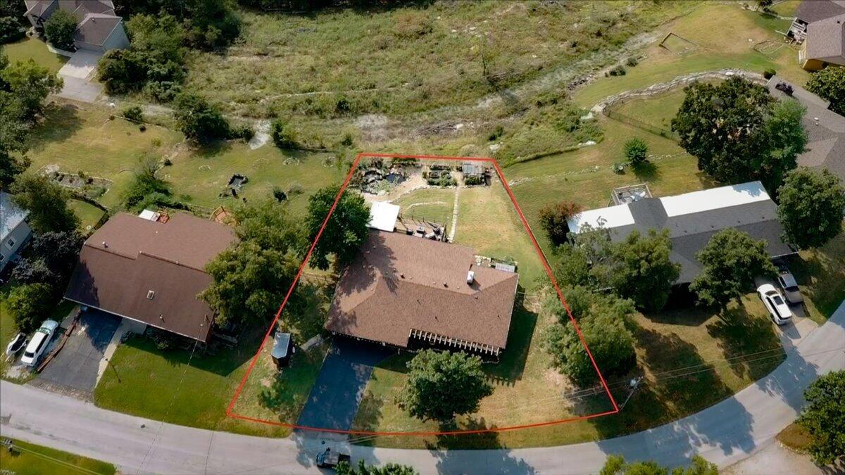 38 Skyline Drive Property Photo 6