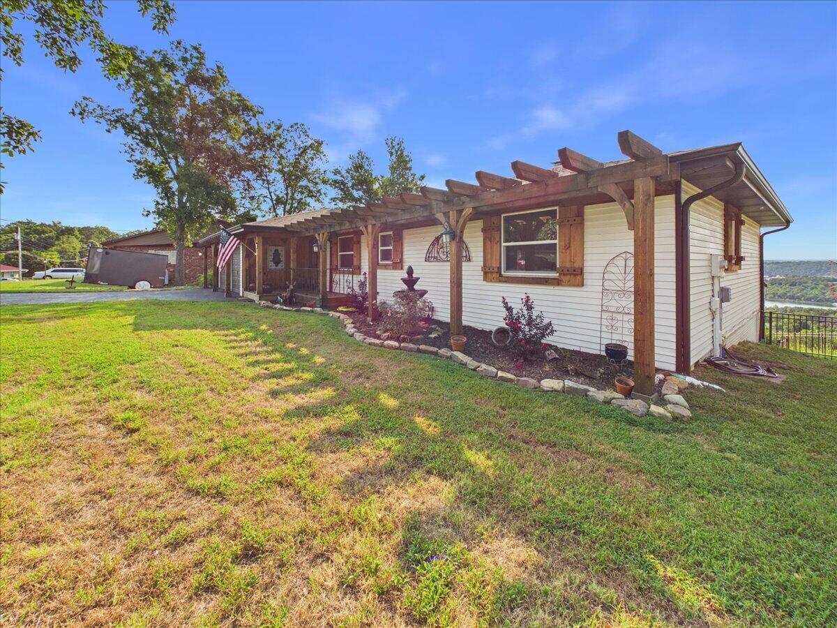 38 Skyline Drive Property Photo 10