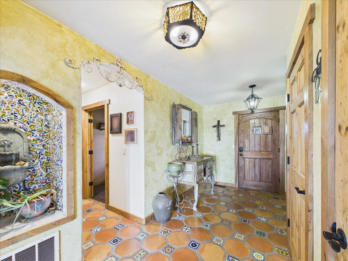 38 Skyline Drive Property Photo 31