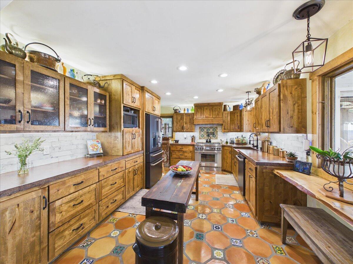 38 Skyline Drive Property Photo 37