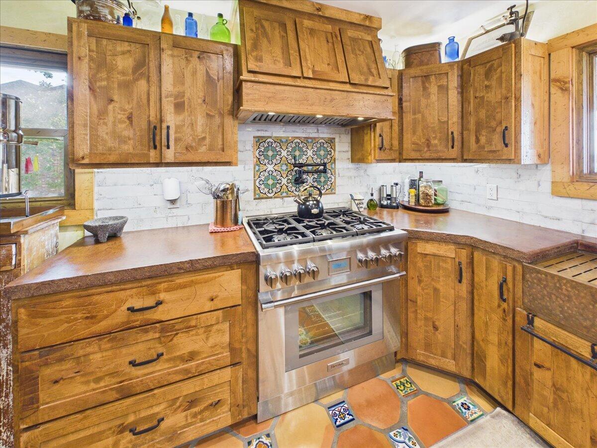 38 Skyline Drive Property Photo 39