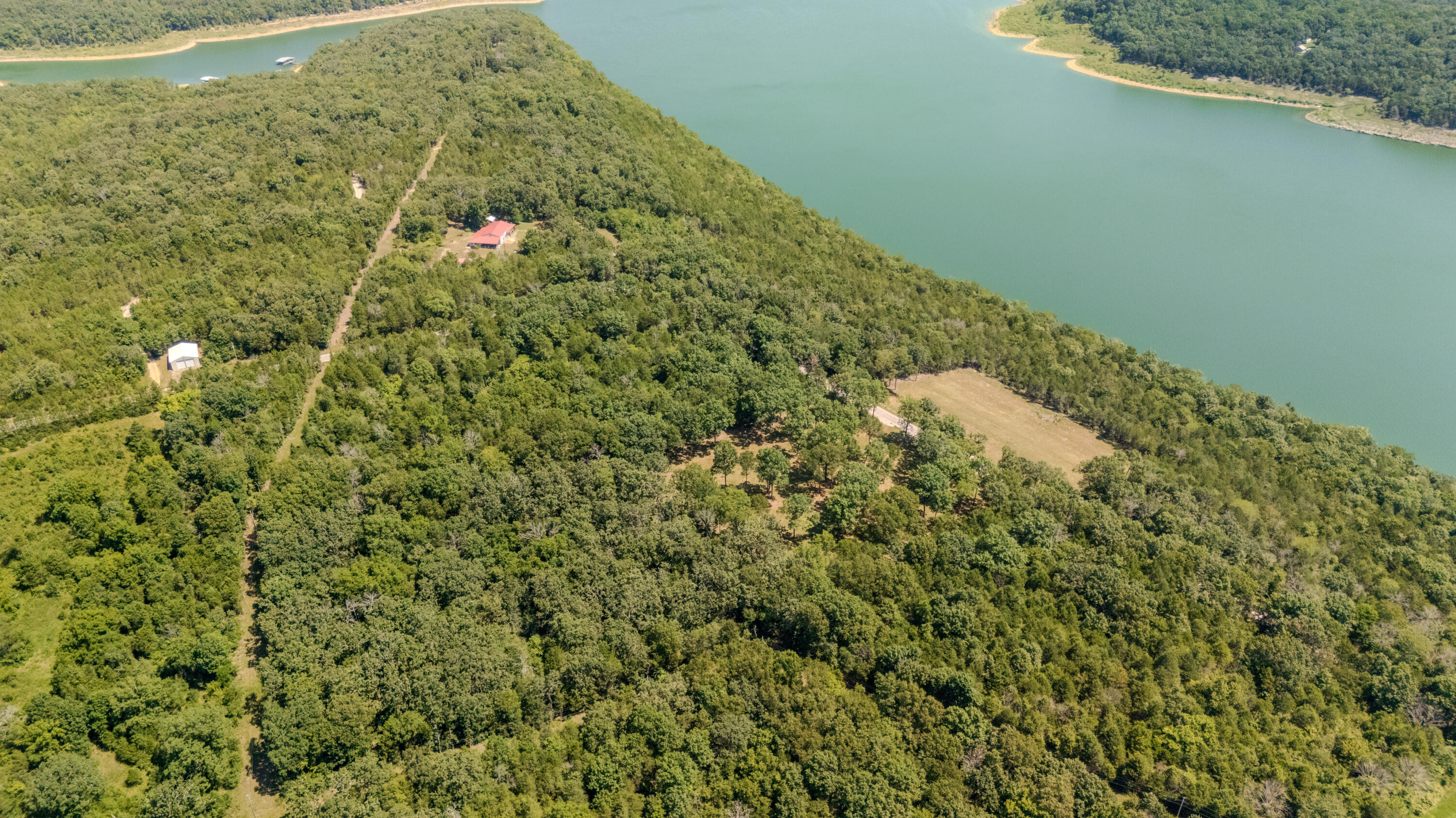 590 M-90a Property Photo 8