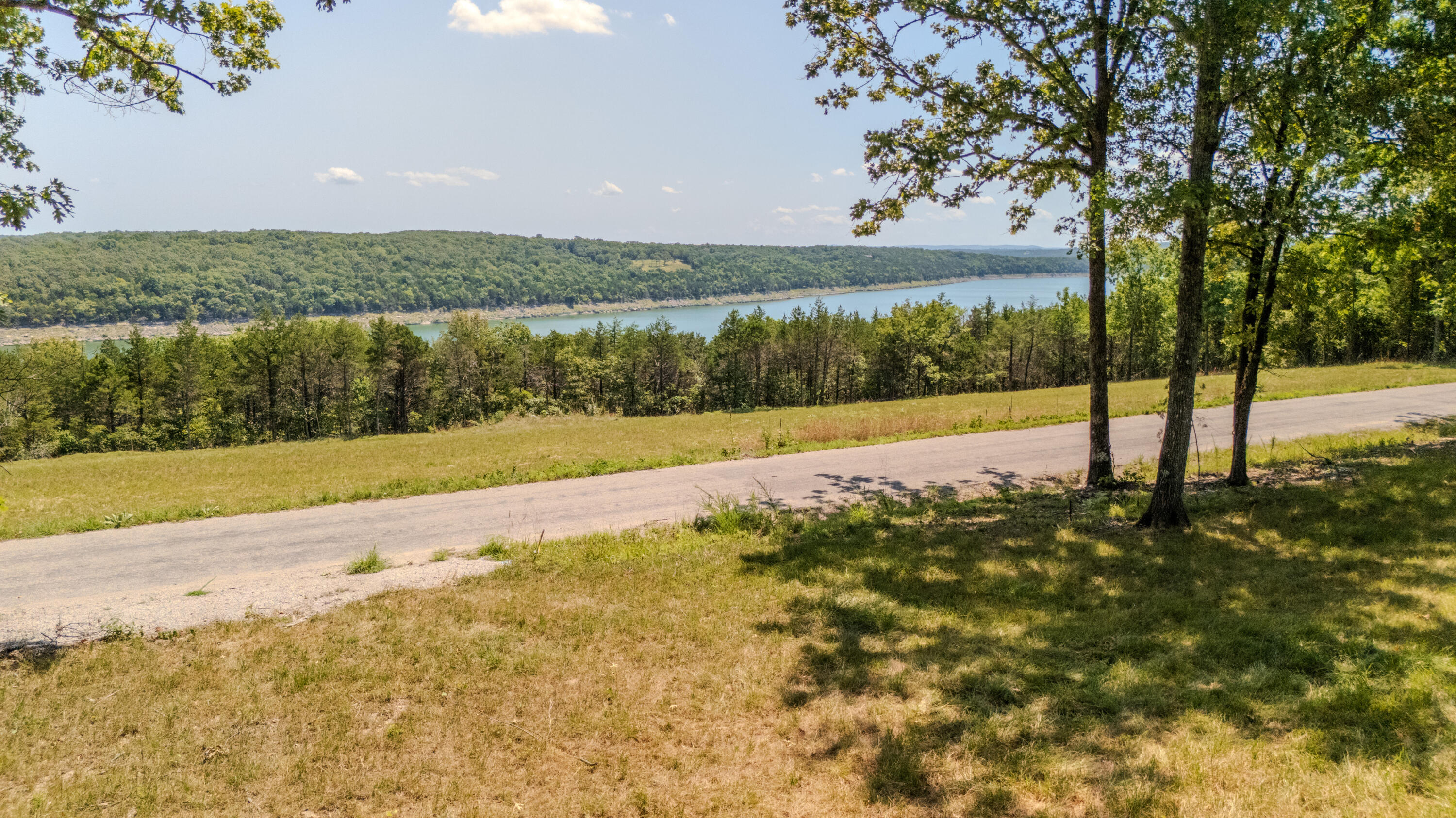 590 M-90a Property Photo 14