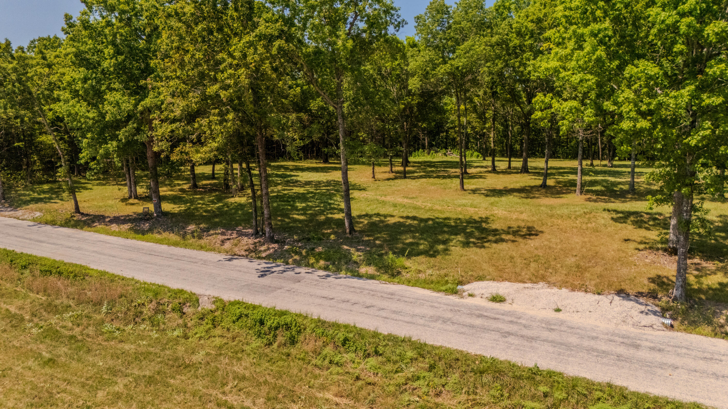 590 M-90a Property Photo 16