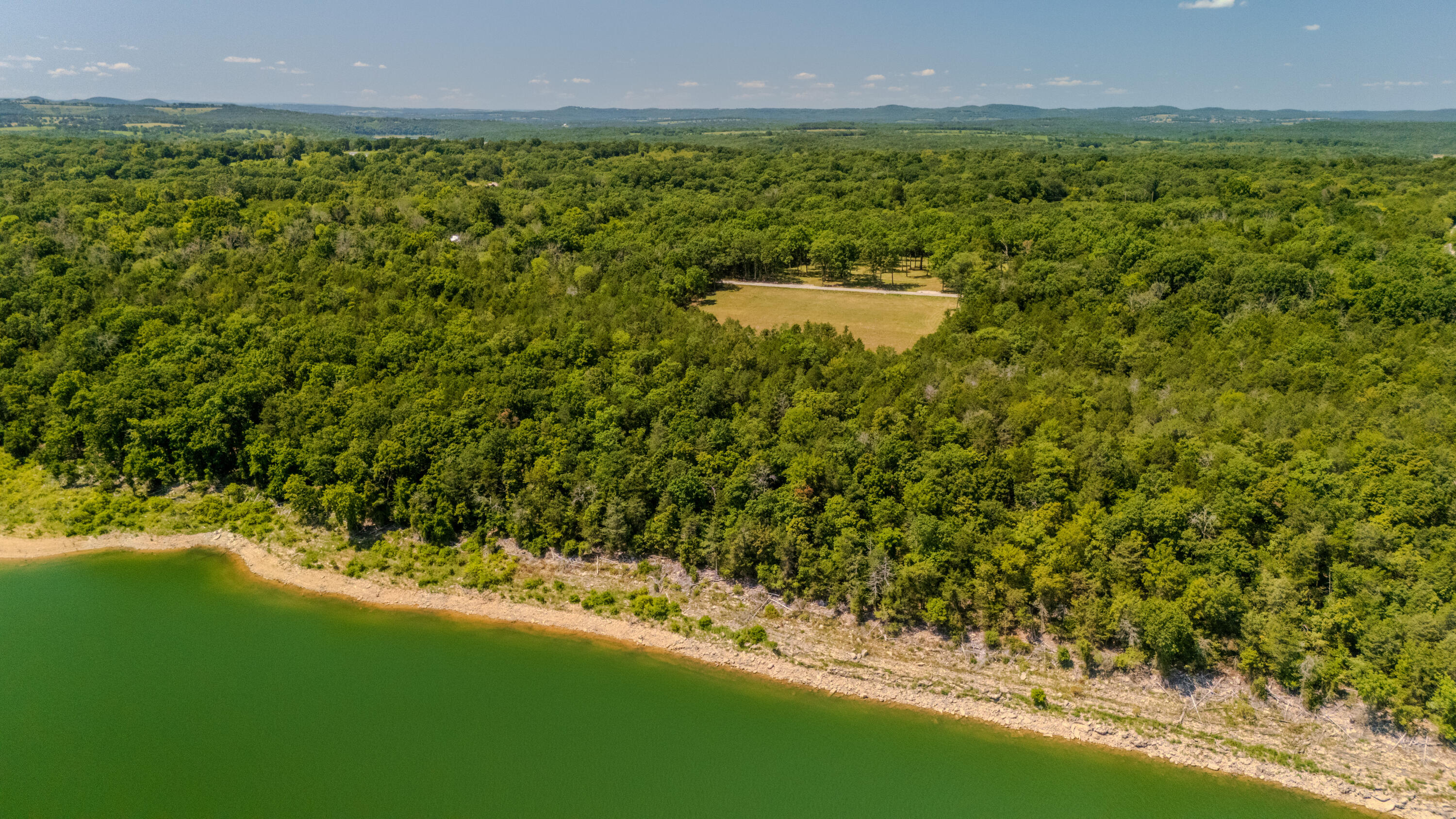 590 M-90a Property Photo 29