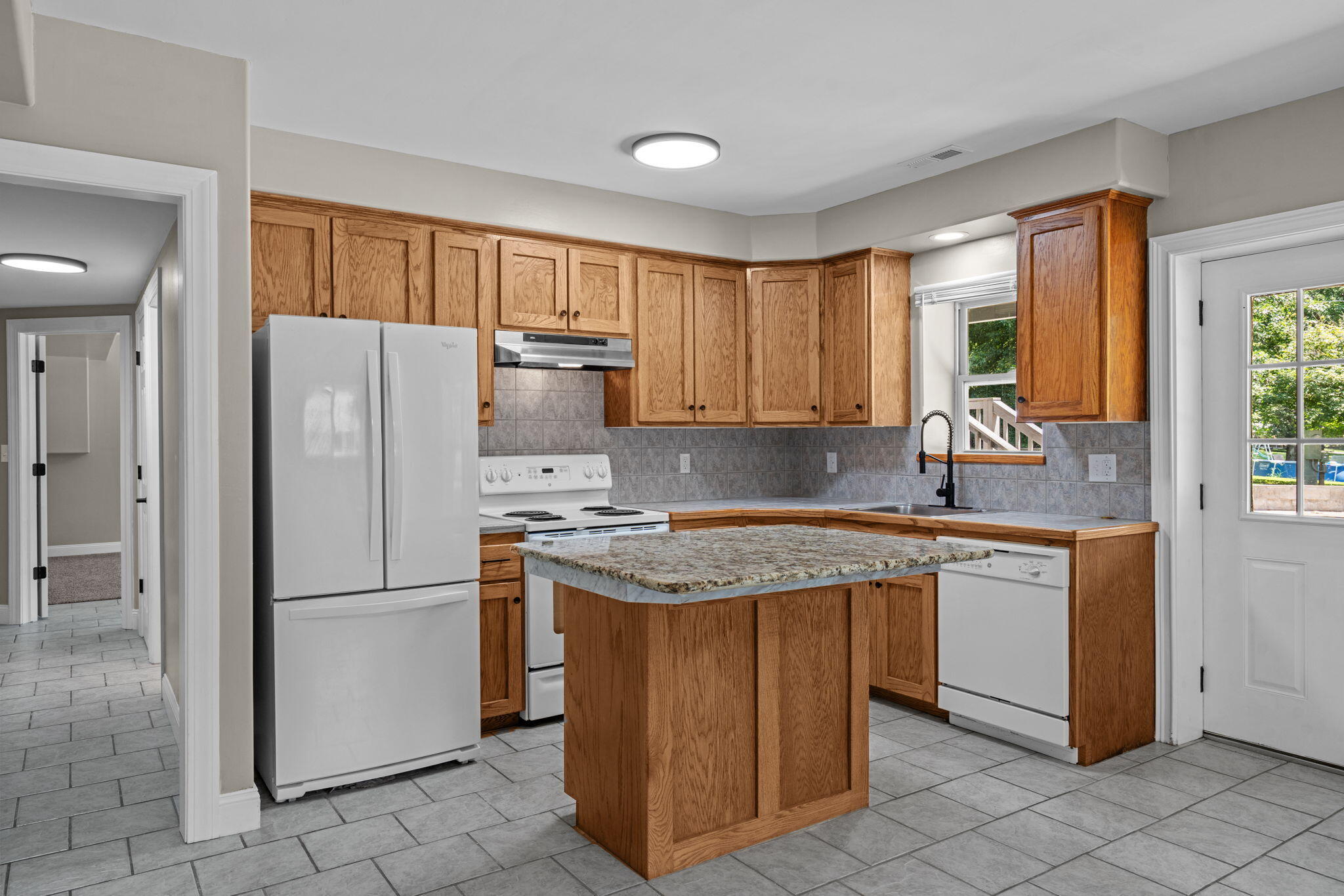 150 Chelsea Lane Property Photo 35