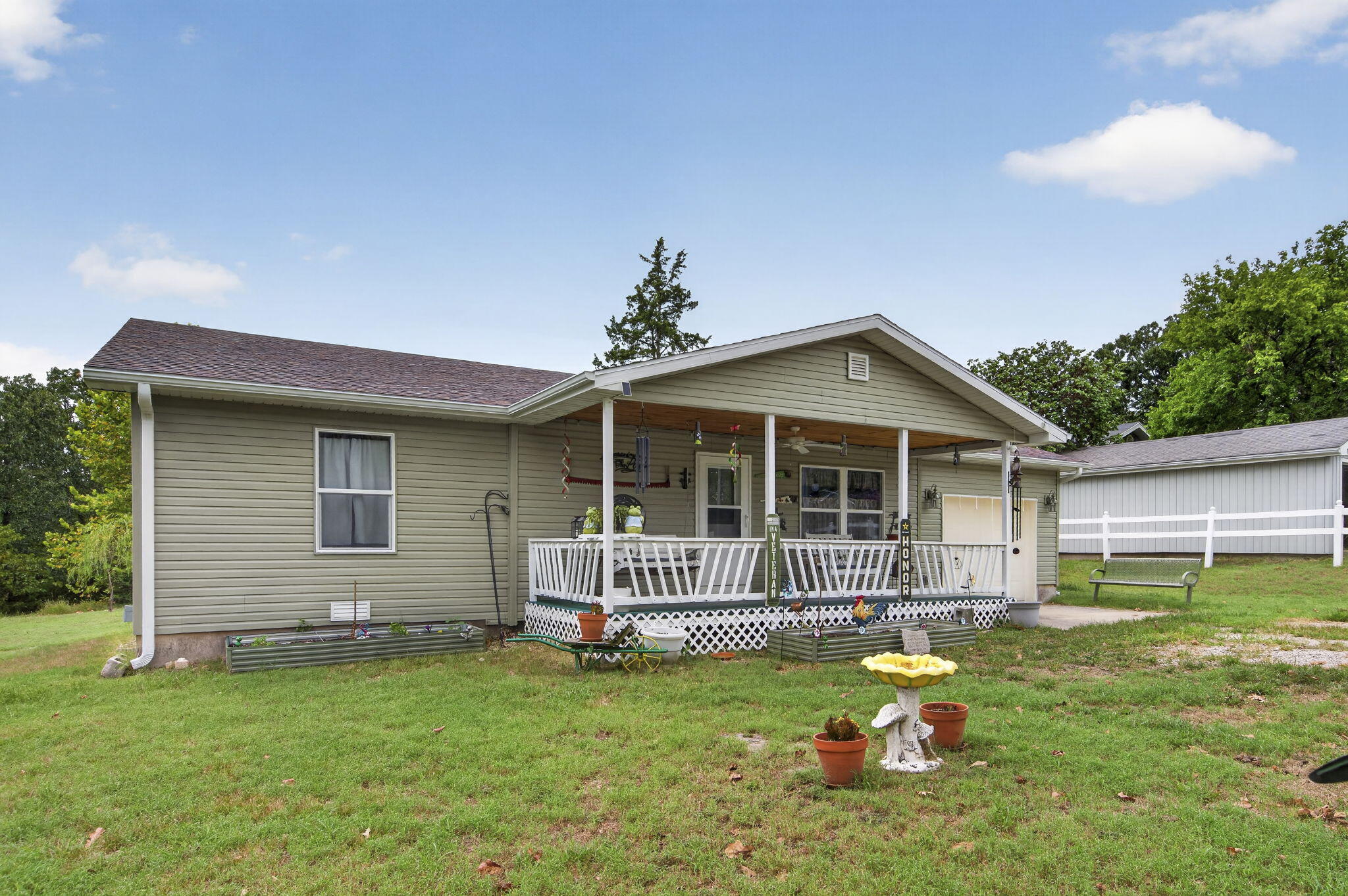 280 Auburn Road Property Photo 4