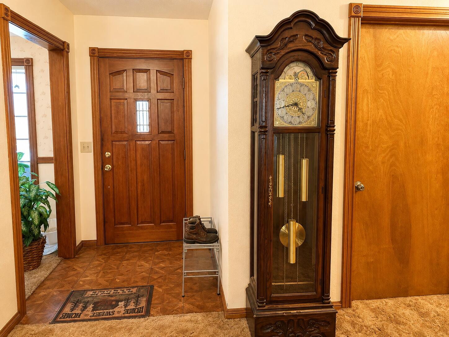 24762 King Arthur Drive Property Photo 4