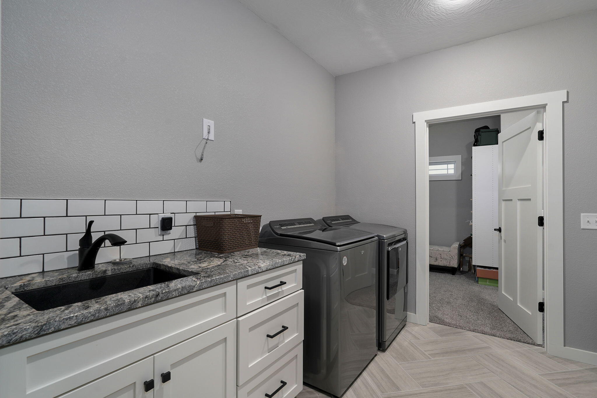 781 Seven Pines Drive Property Photo 44