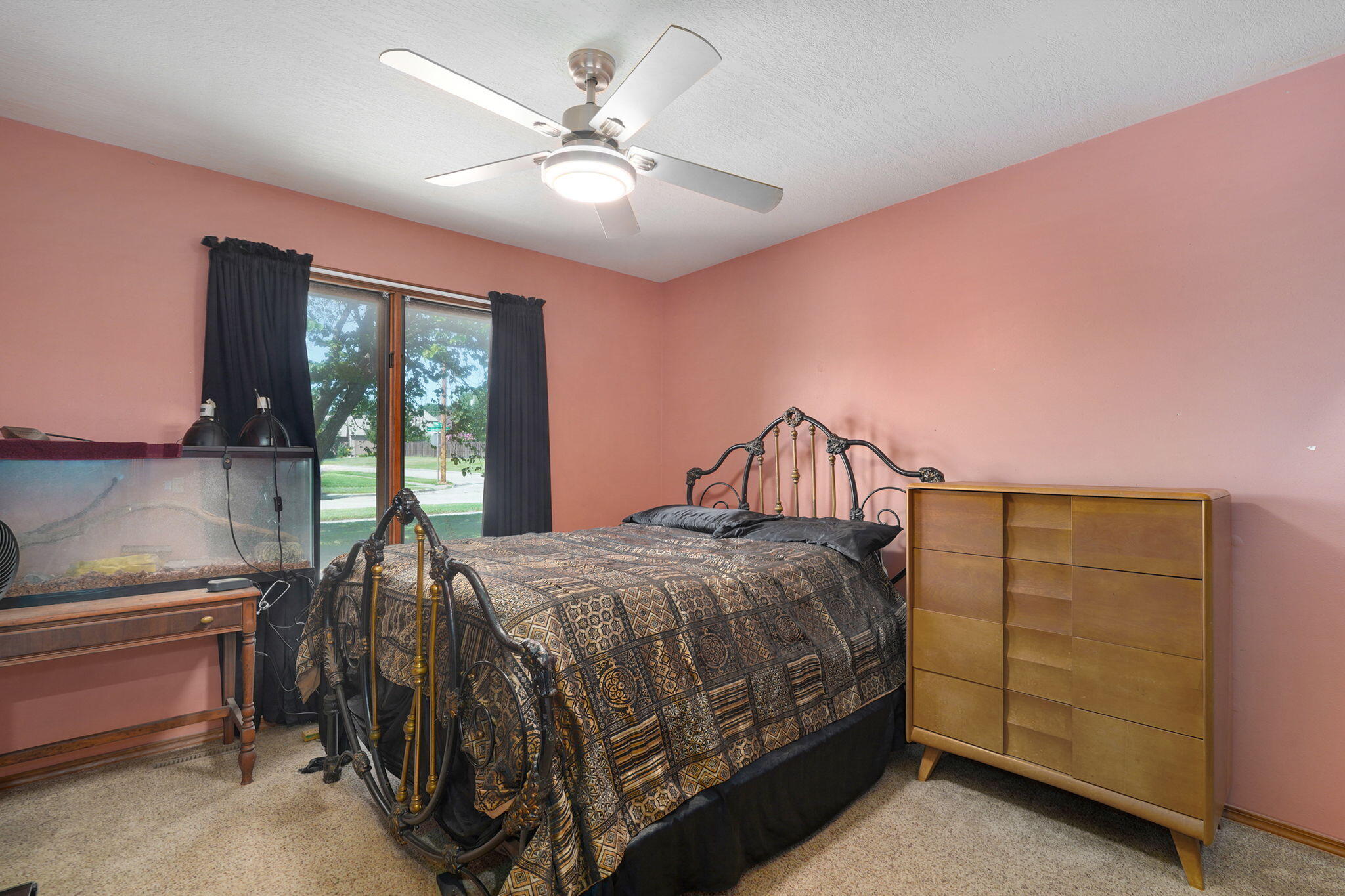 942 South Greentree Avenue Property Photo 17