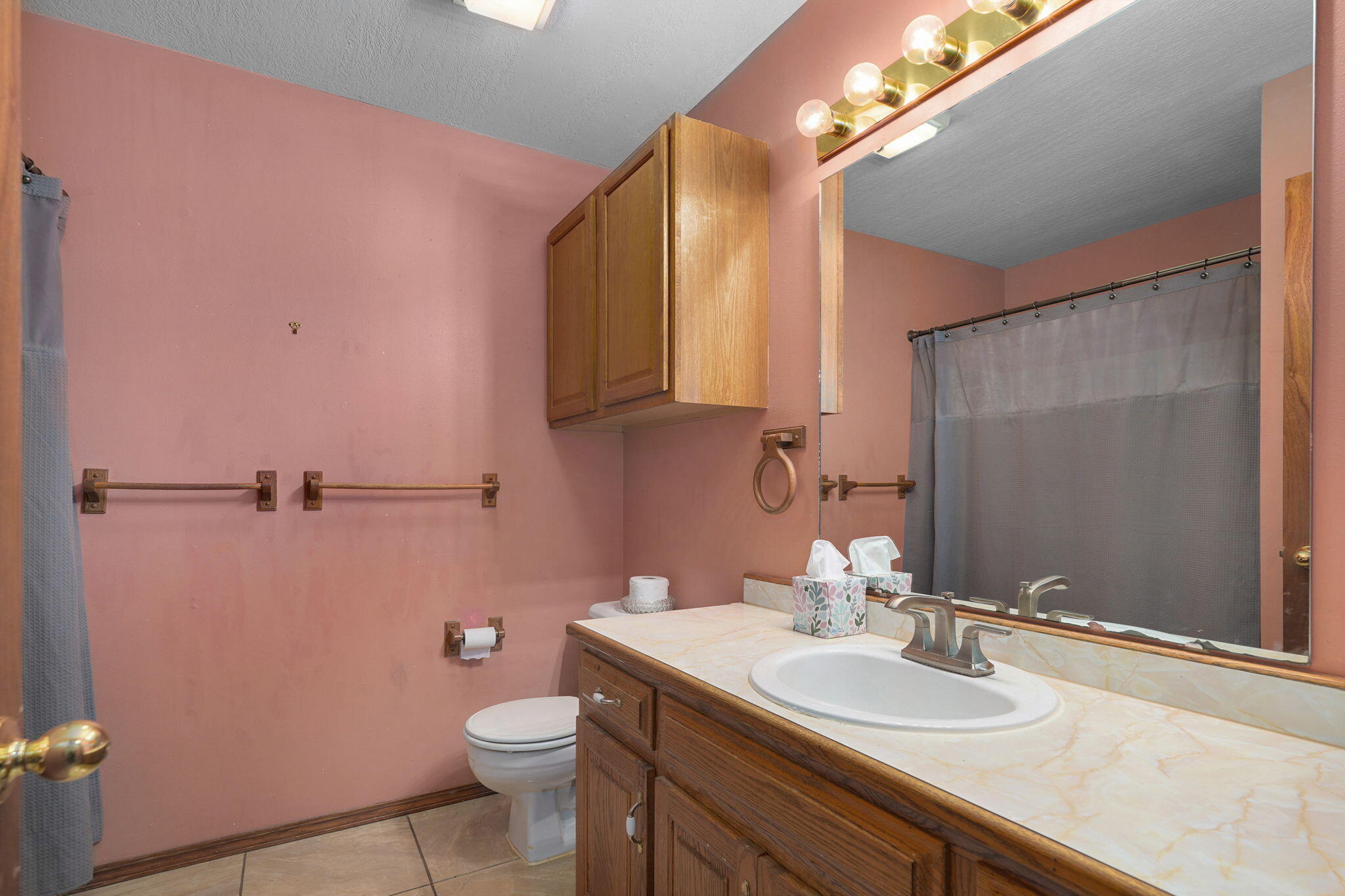 942 South Greentree Avenue Property Photo 18