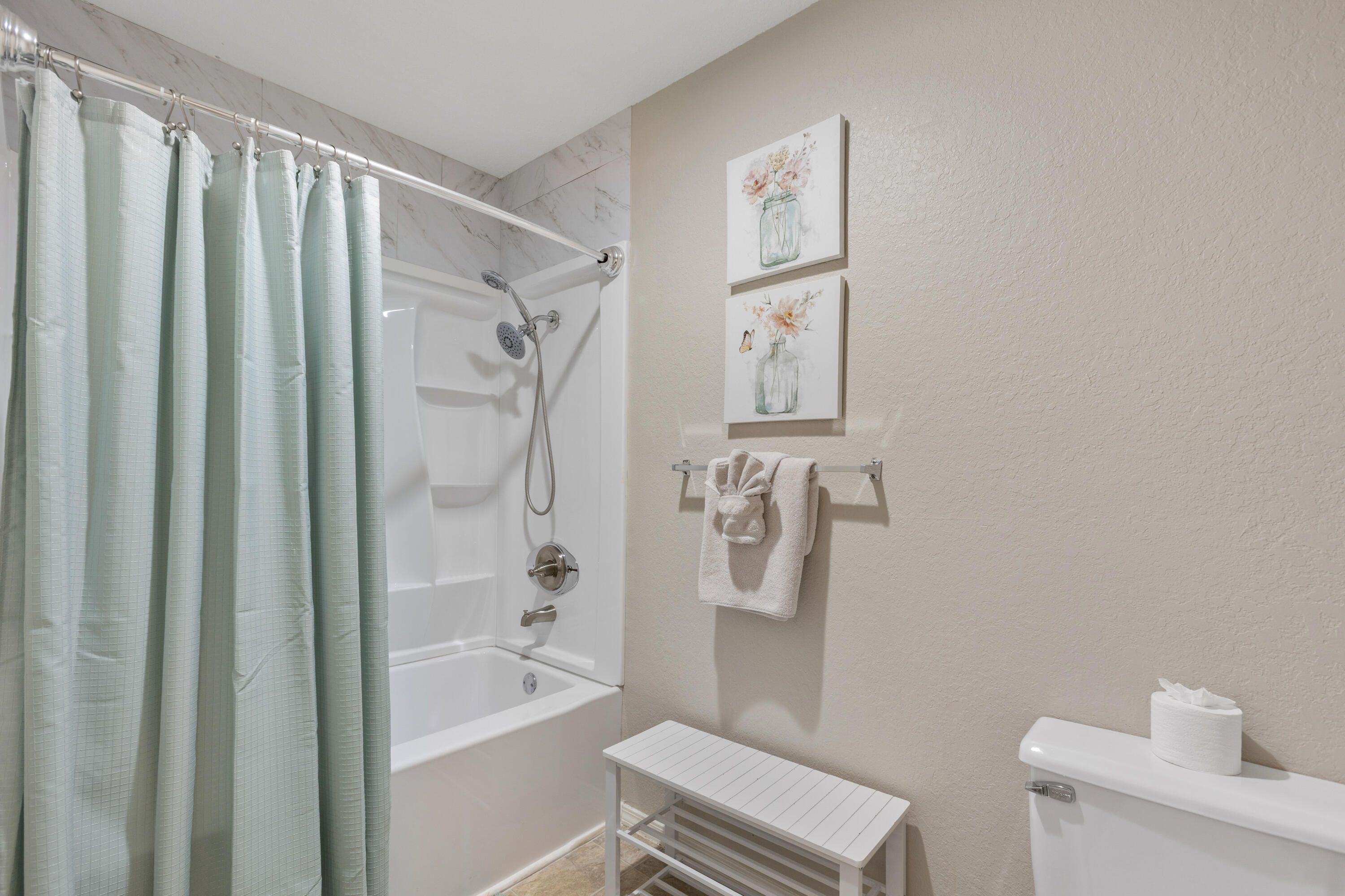 2700 Green Mountain Drive 2 Property Photo 22